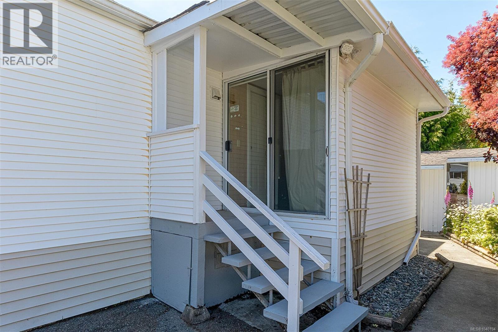 12 7871 West Coast Rd Property Photo 18