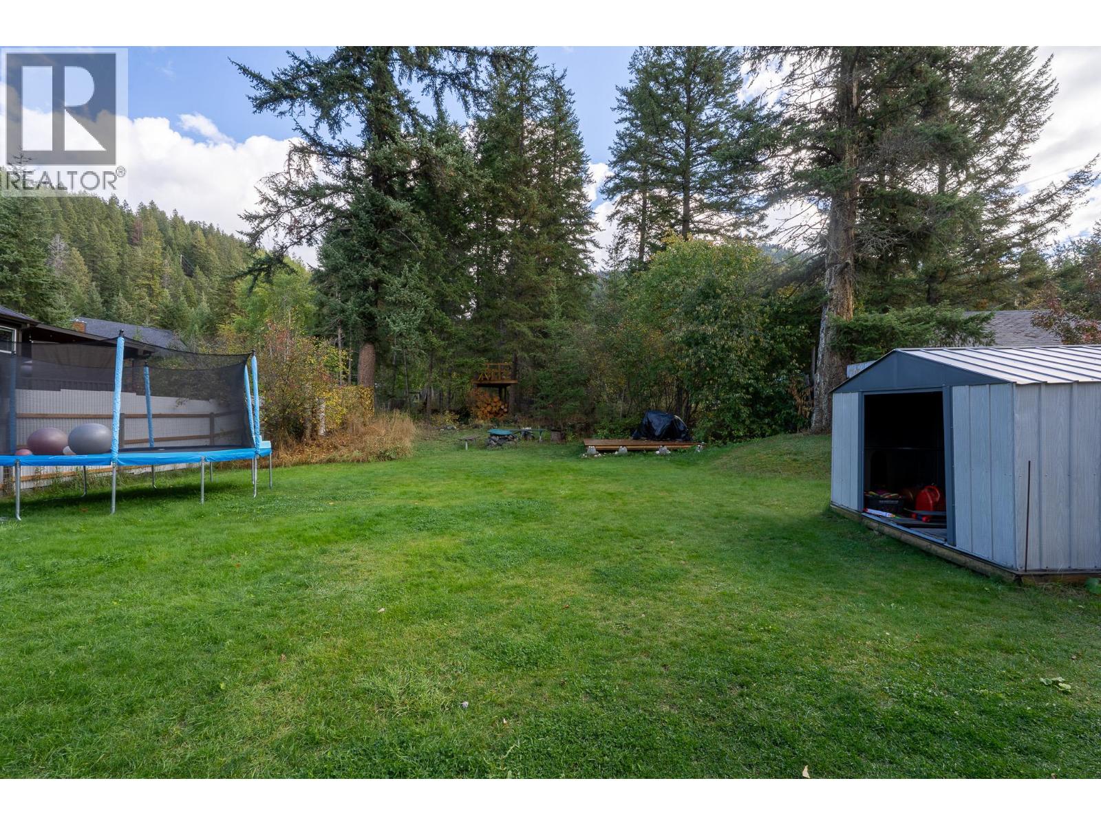 7316 Cahilty Crescent Property Photo 10