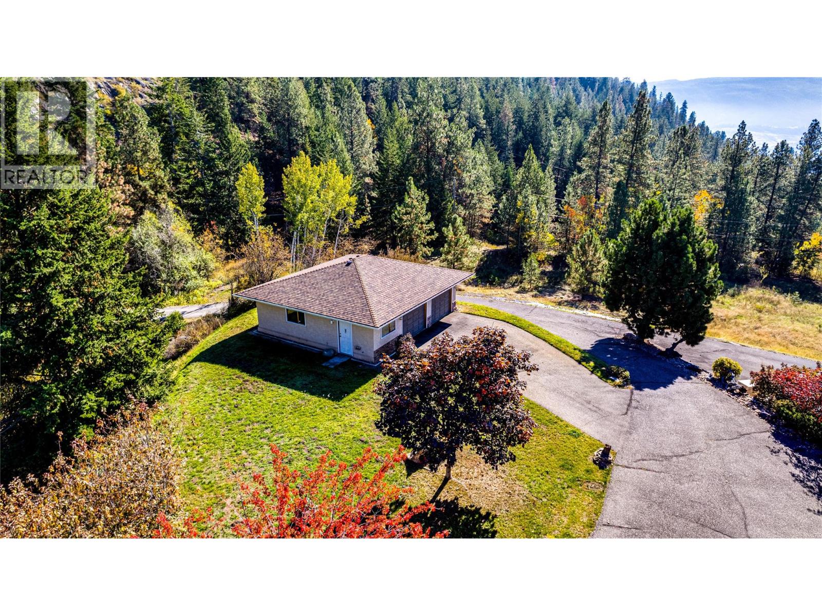 3200 Greenwood Road Property Photo 11