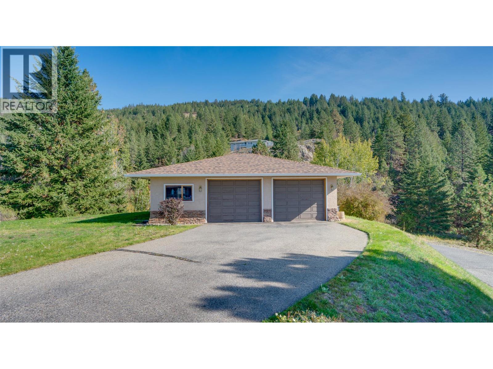 3200 Greenwood Road Property Photo 14