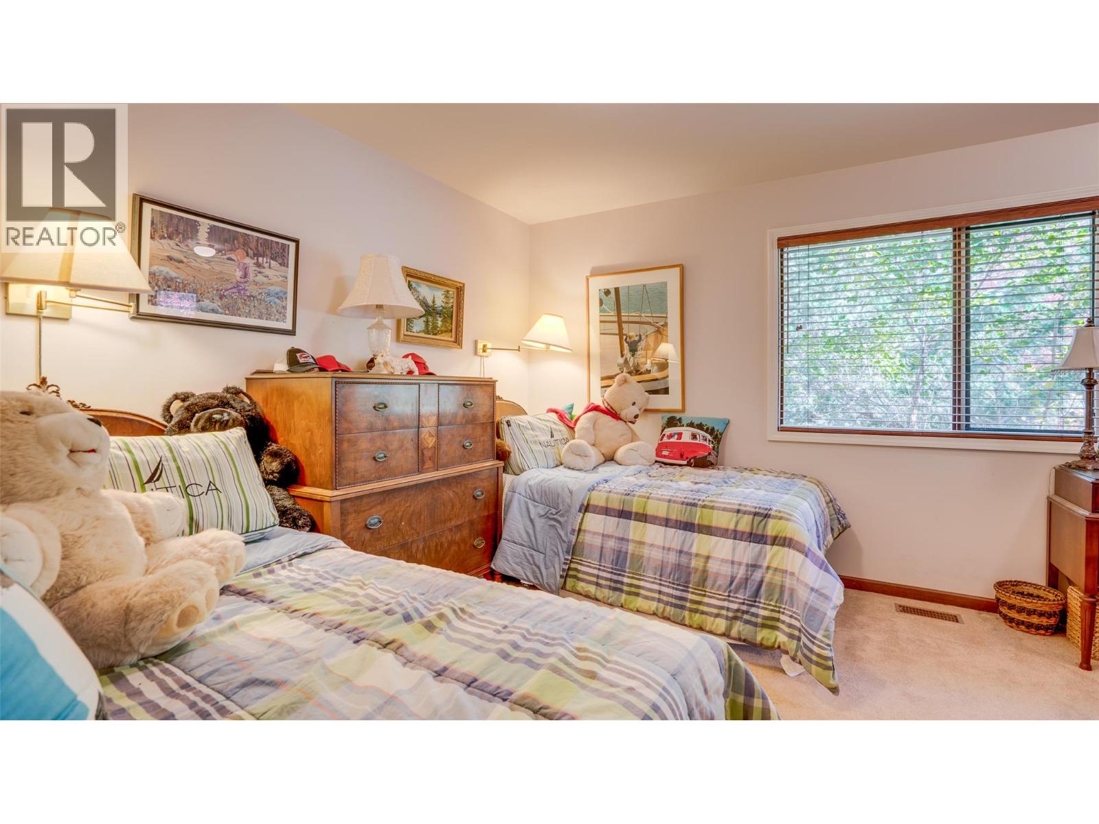 3200 Greenwood Road Property Photo 40