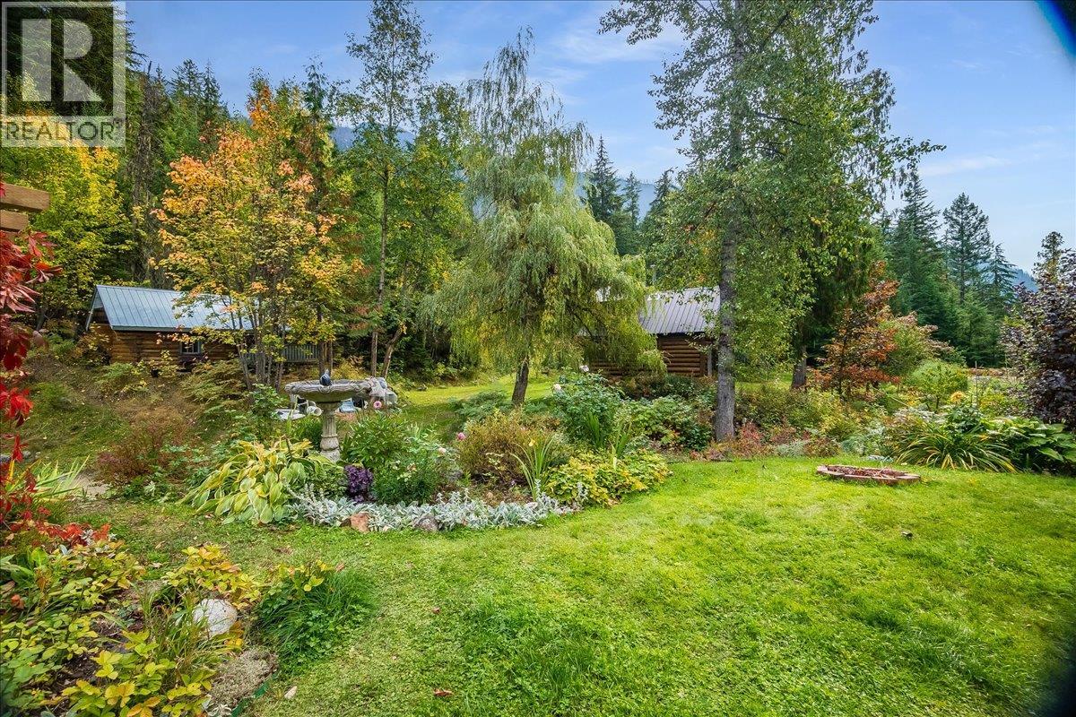 8494 Red Mountain Road Property Photo 10