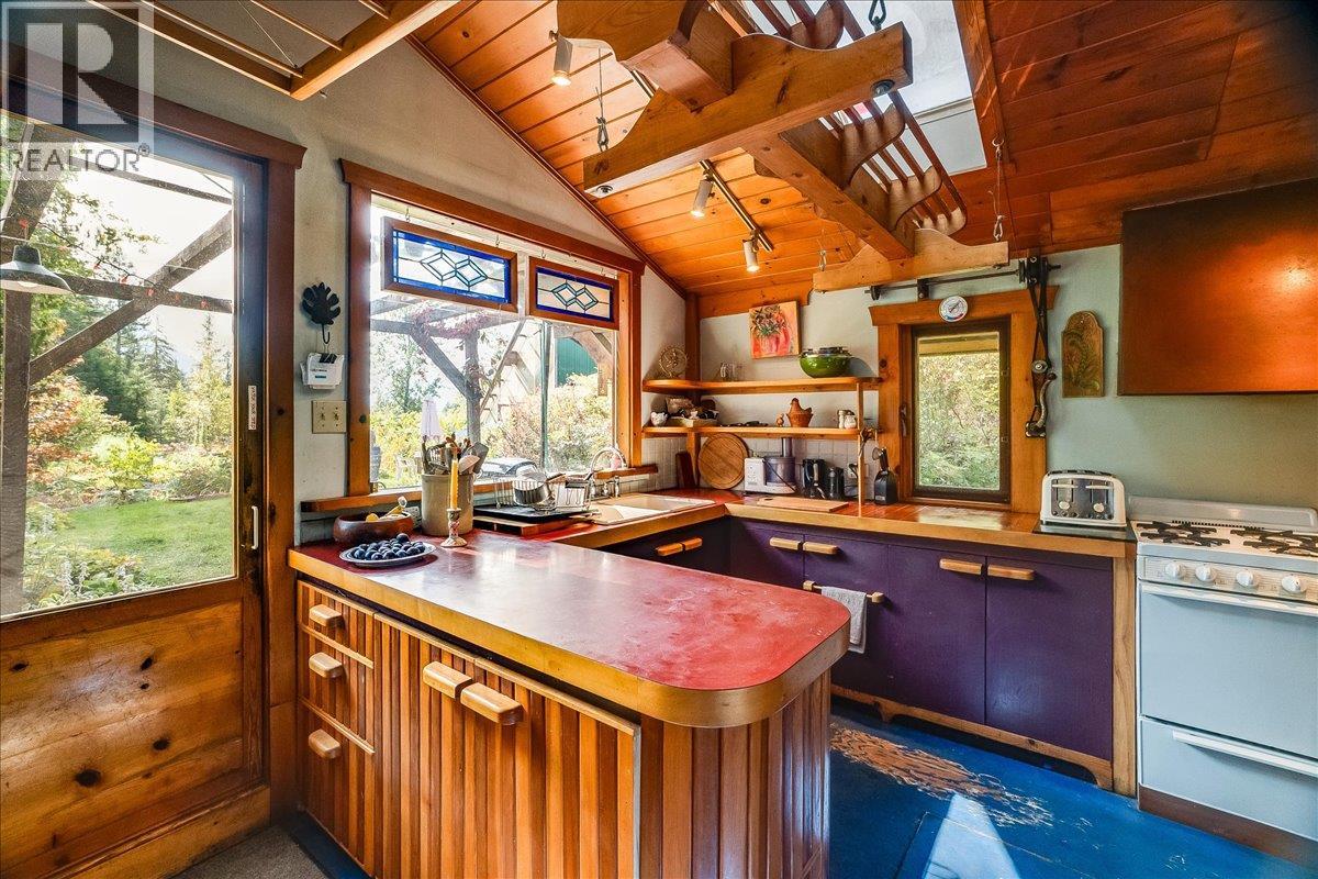 8494 Red Mountain Road Property Photo 22
