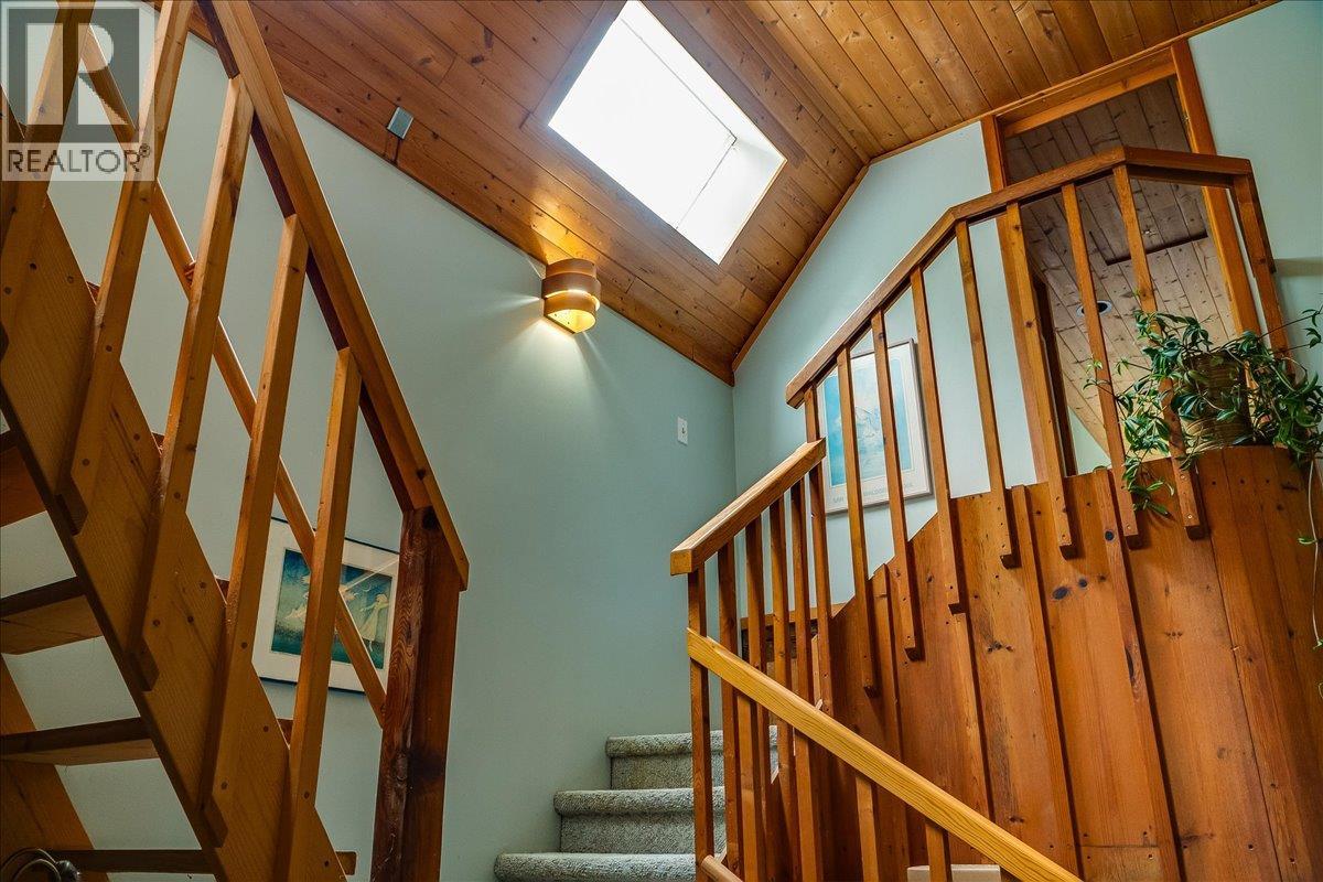 8494 Red Mountain Road Property Photo 39