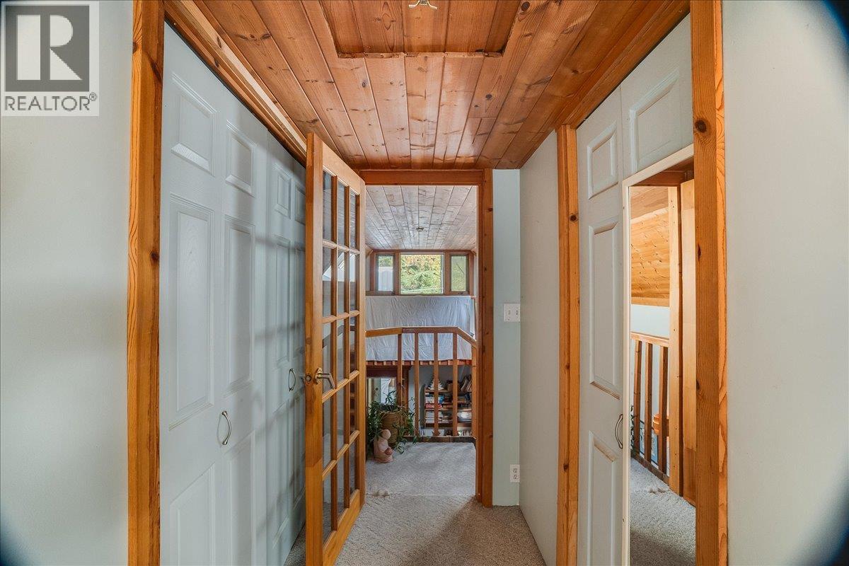 8494 Red Mountain Road Property Photo 43