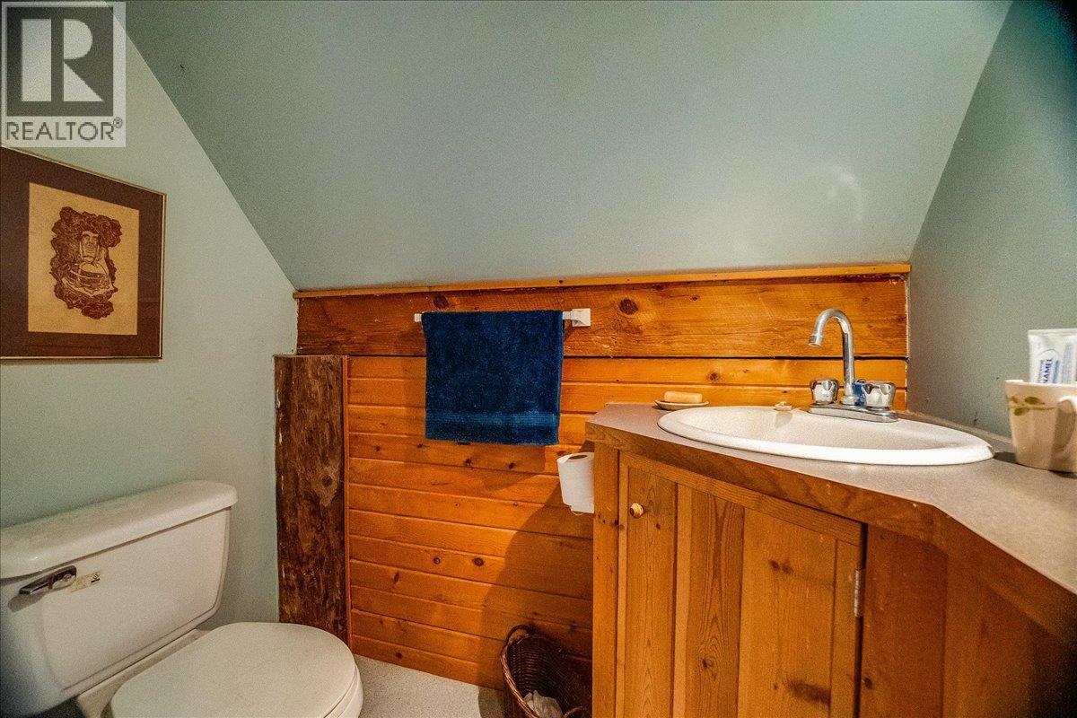 8494 Red Mountain Road Property Photo 44
