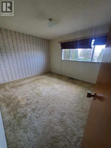 683 Downie Road Property Photo 9