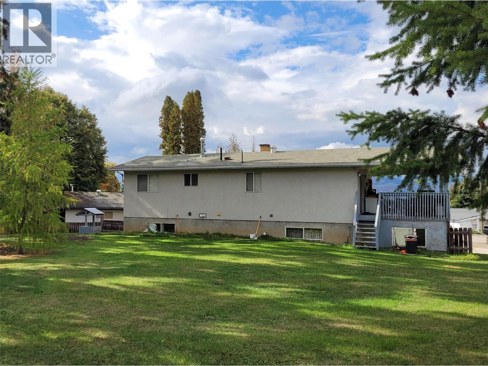 683 Downie Road Property Photo 22