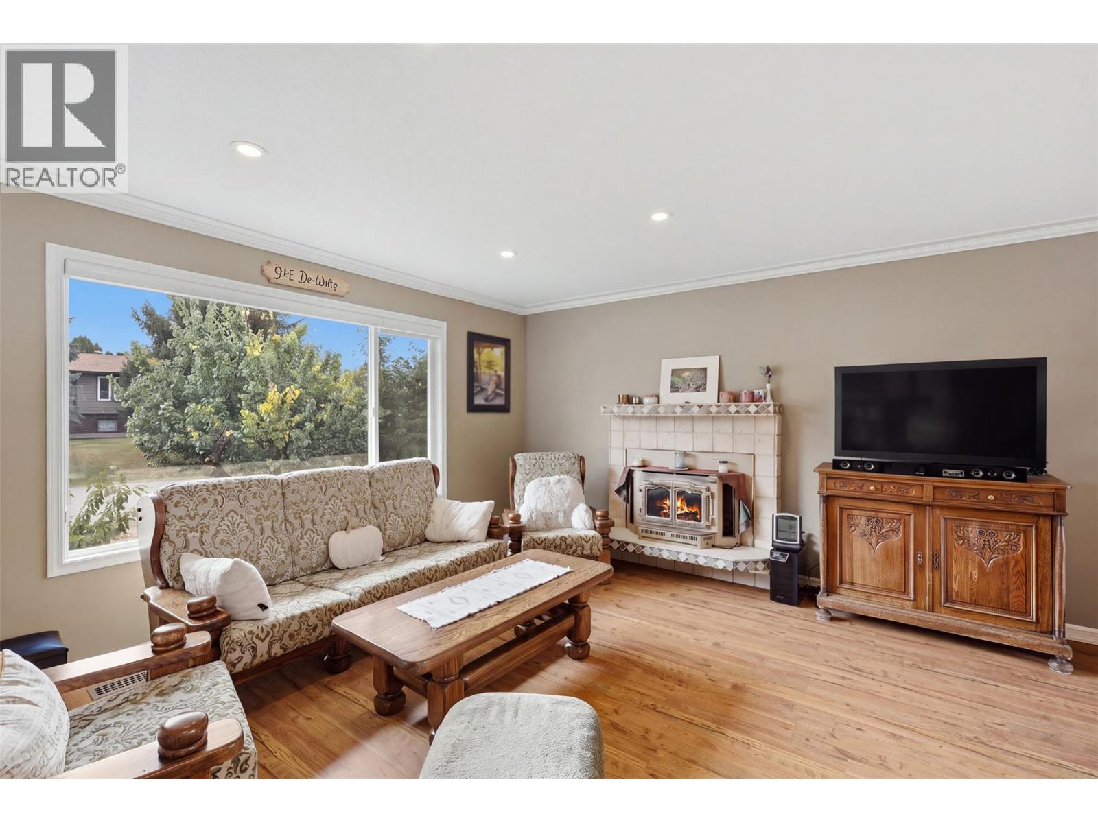 4809 Bolean Drive Property Photo 4