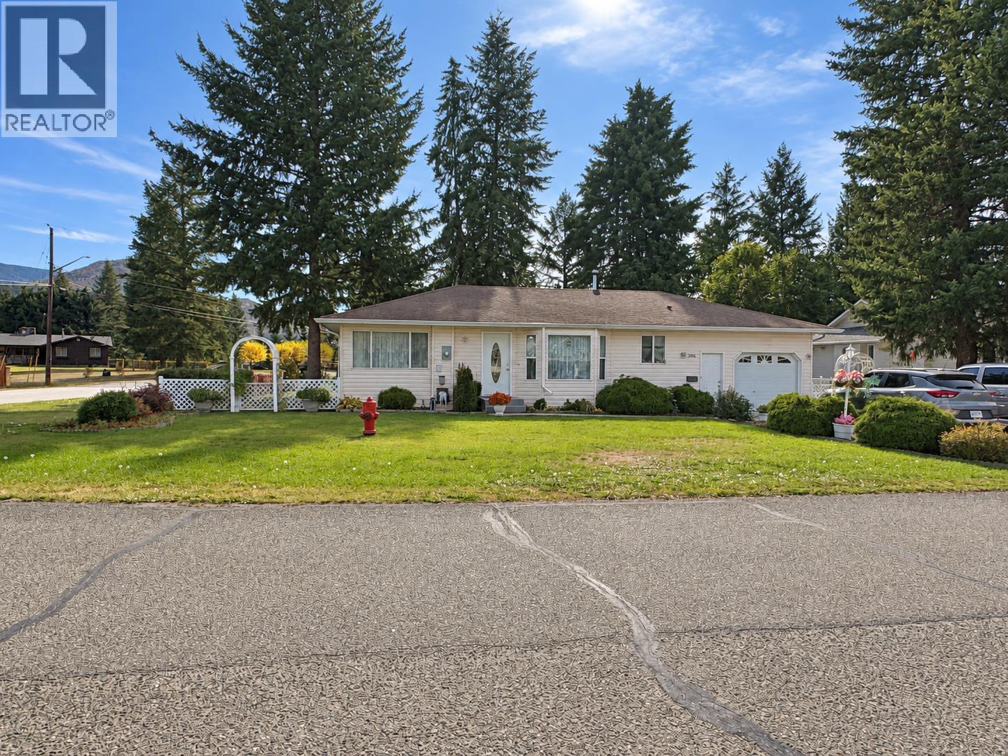 396 Robin Drive Property Photo