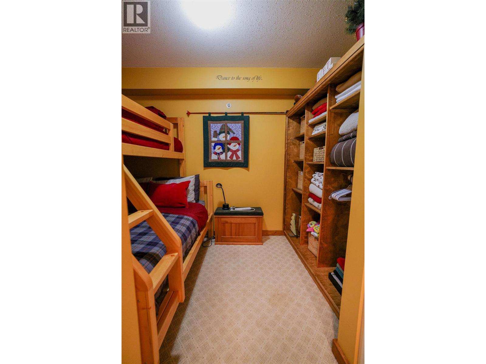 9812 Silver Star Road Unit# 305 Property Photo 15