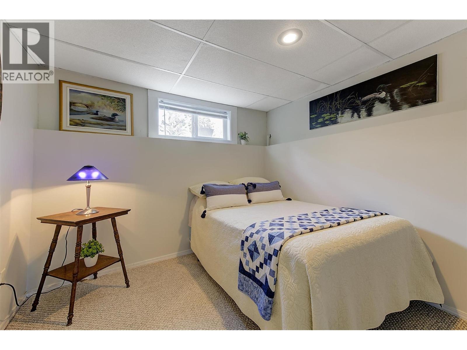 1296 Kelglen Crescent Property Photo 42