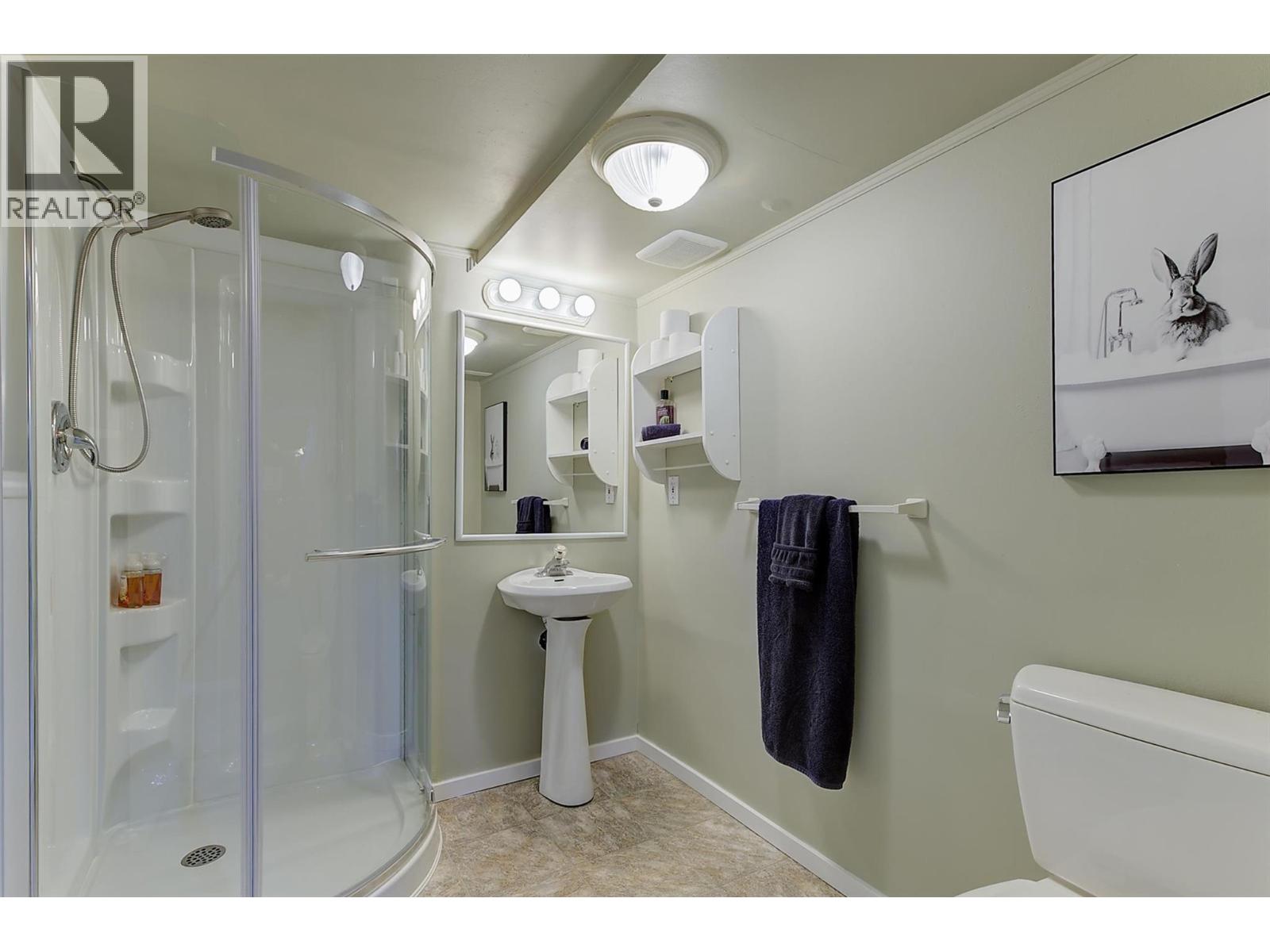 1296 Kelglen Crescent Property Photo 44