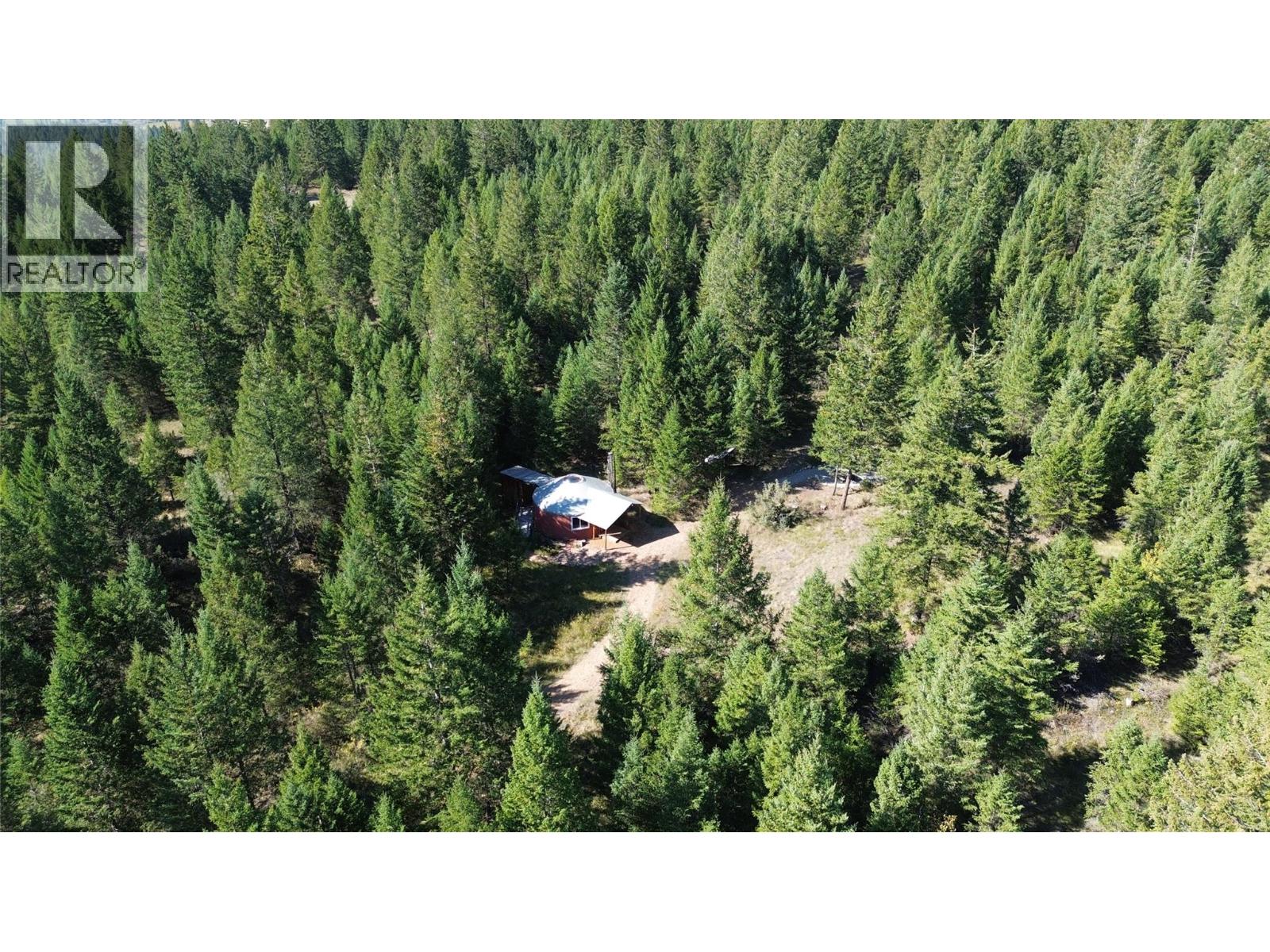 7058 95 Highway Property Photo 6