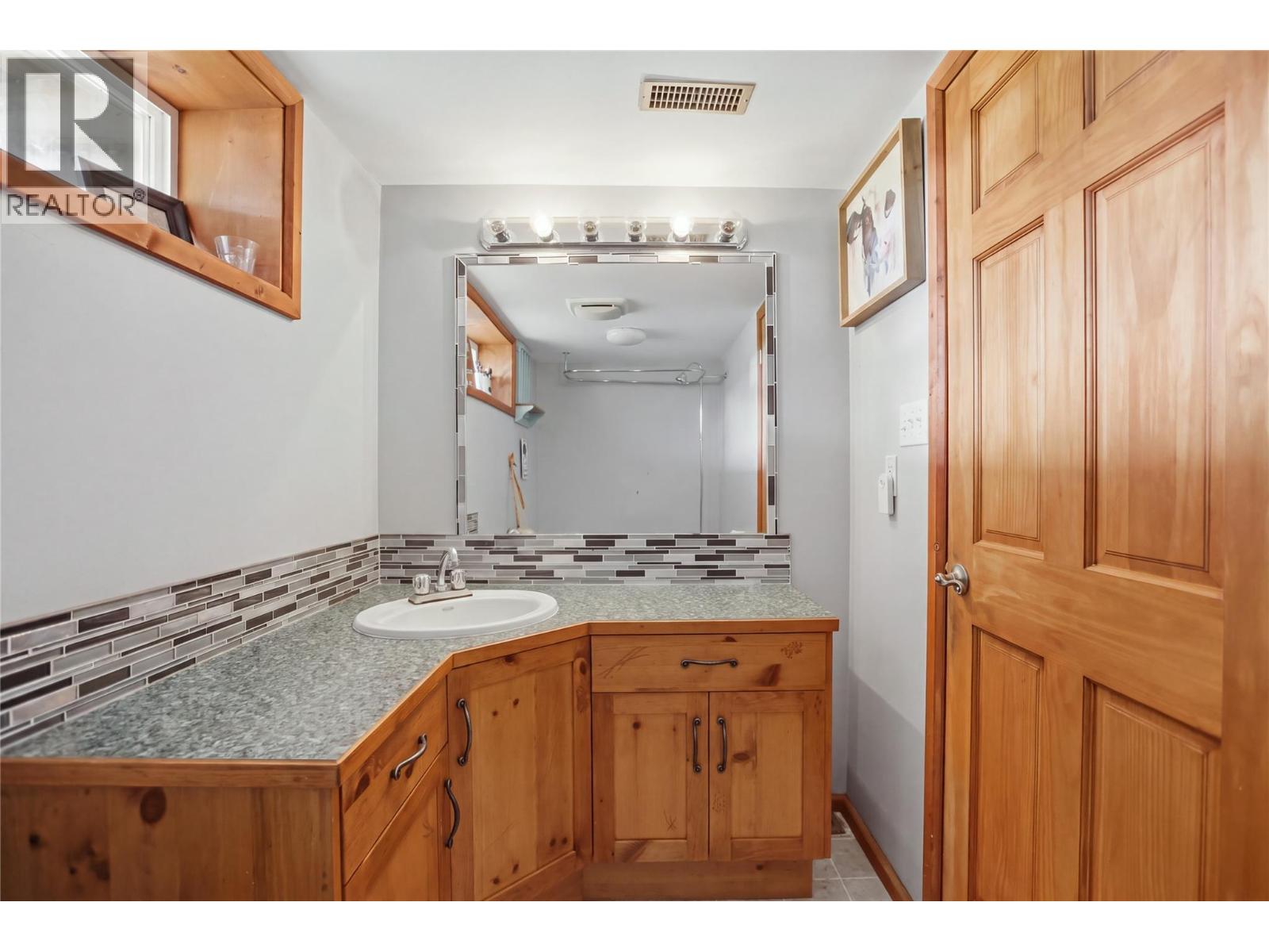 2321 Peterson Road Property Photo 30