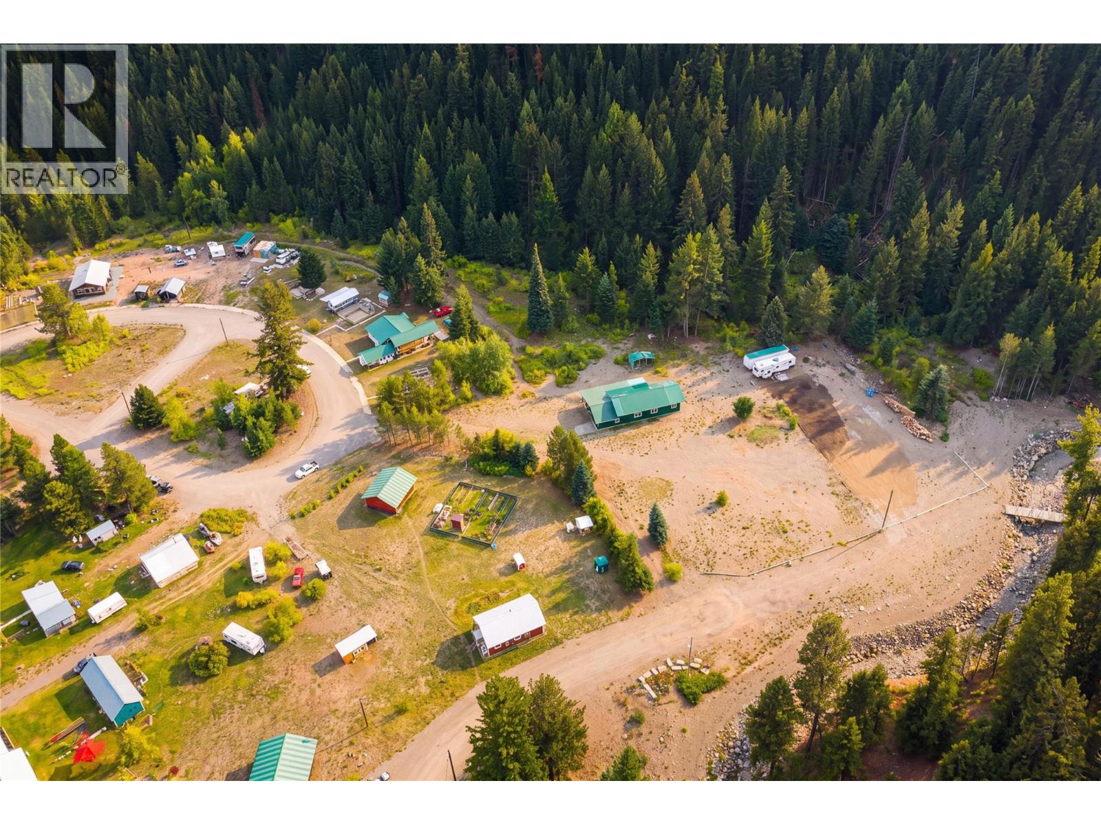 5144 Railway Drive Property Photo 3