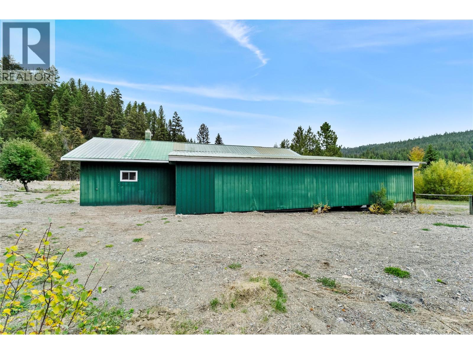 5144 Railway Drive Property Photo 28