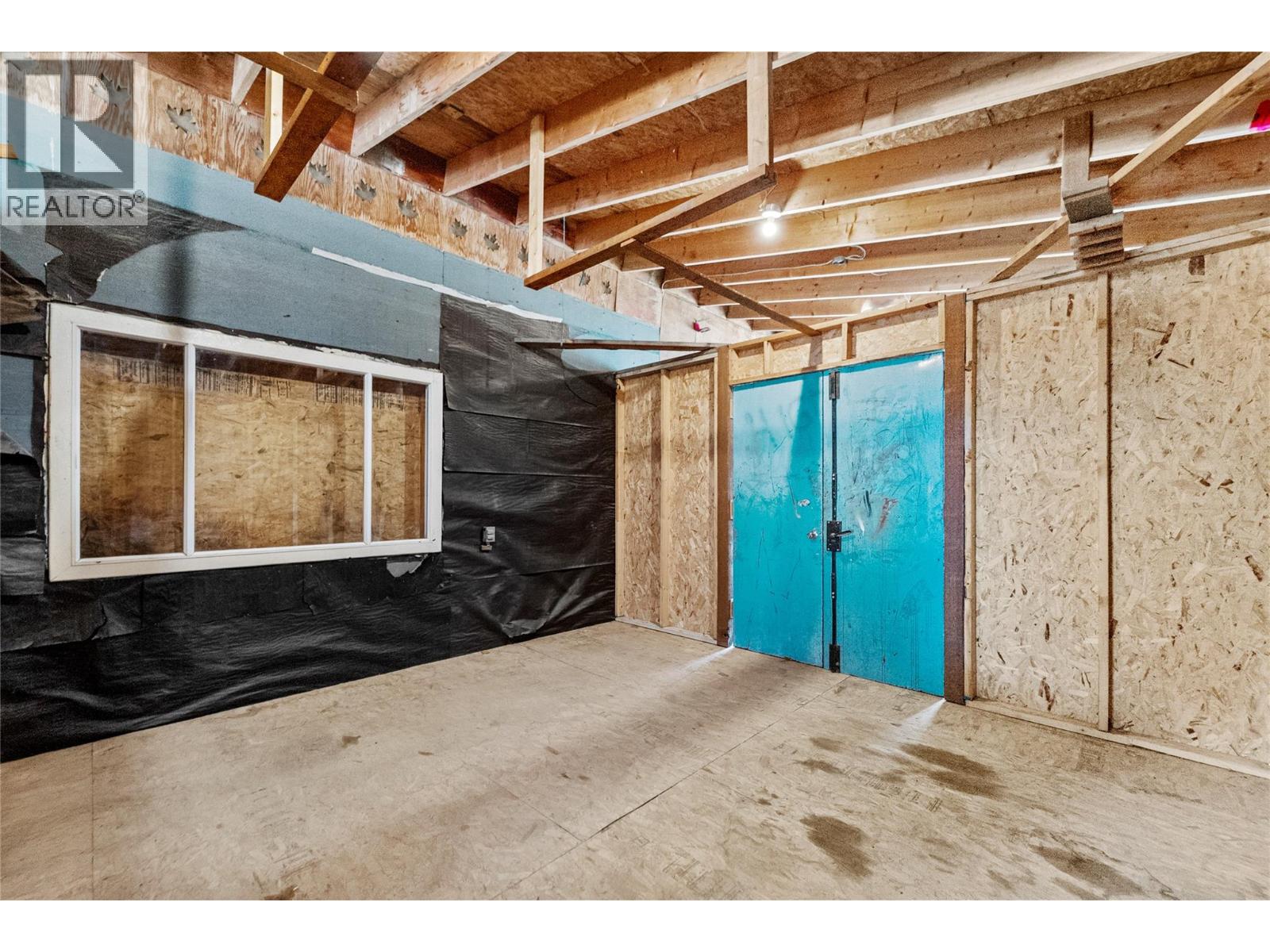 5144 Railway Drive Property Photo 29