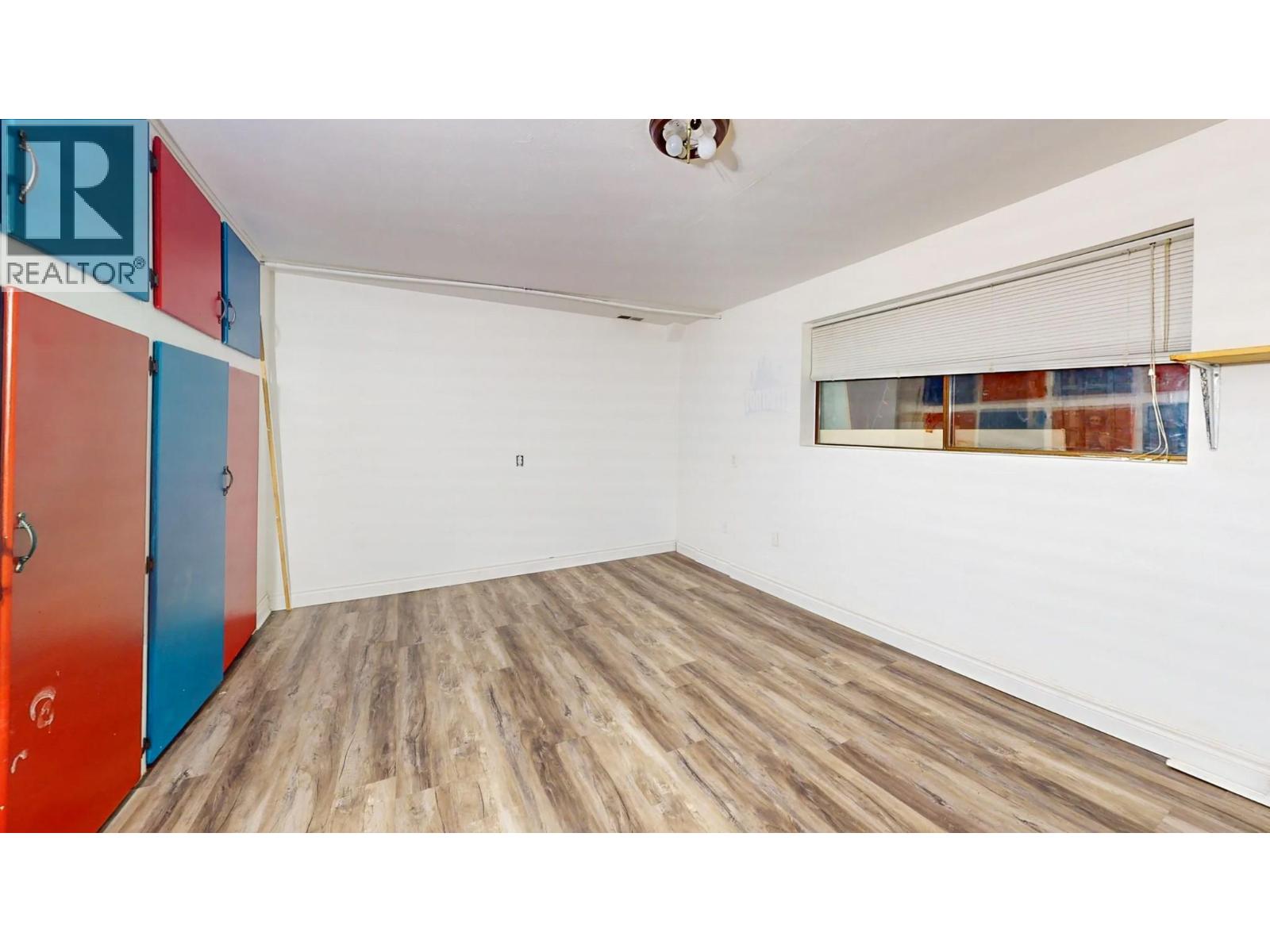 115 24th Avenue N Property Photo 10