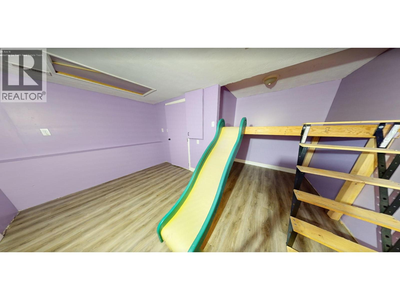 115 24th Avenue N Property Photo 18