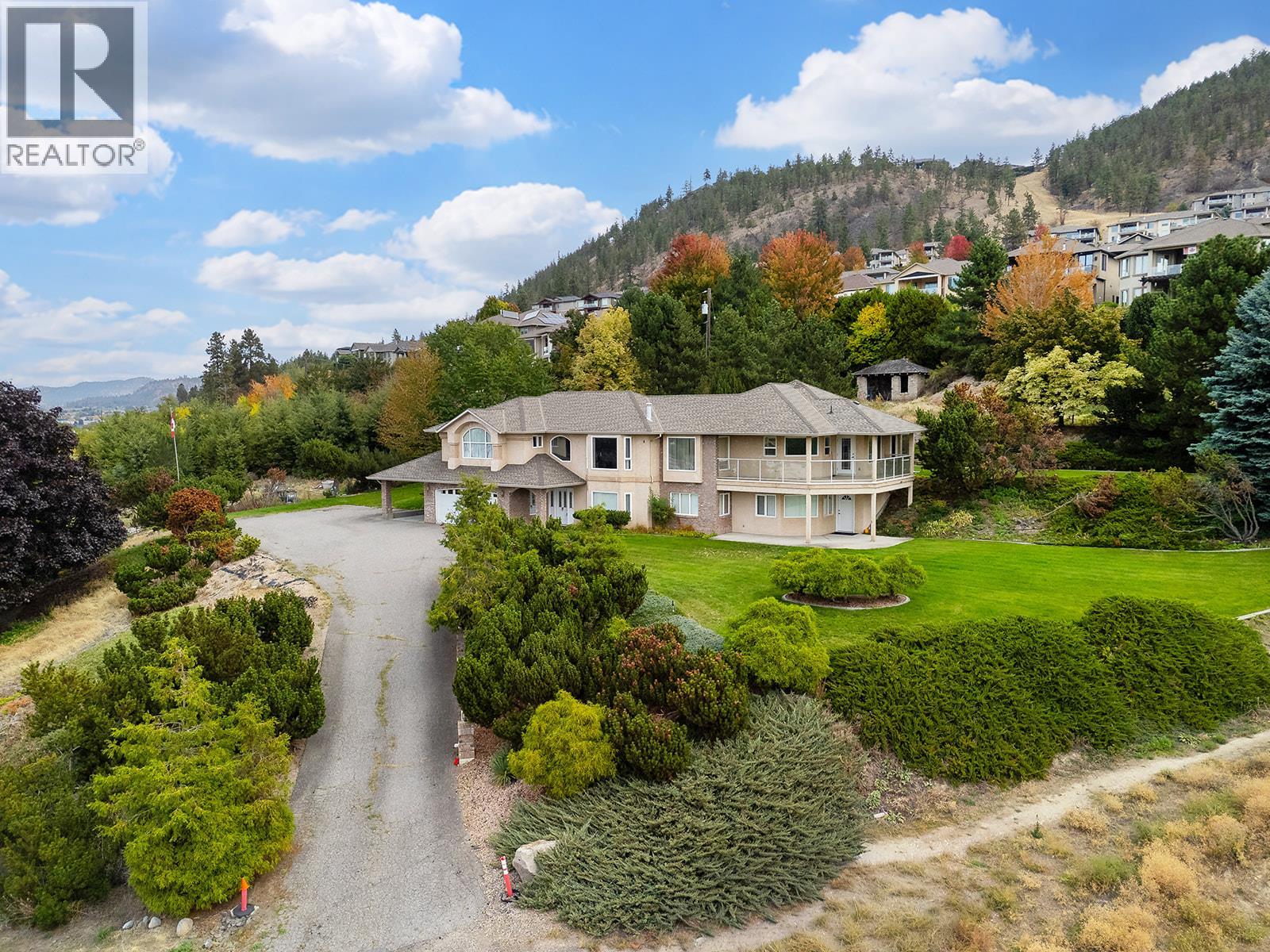 695 Valley Road Property Photo 1