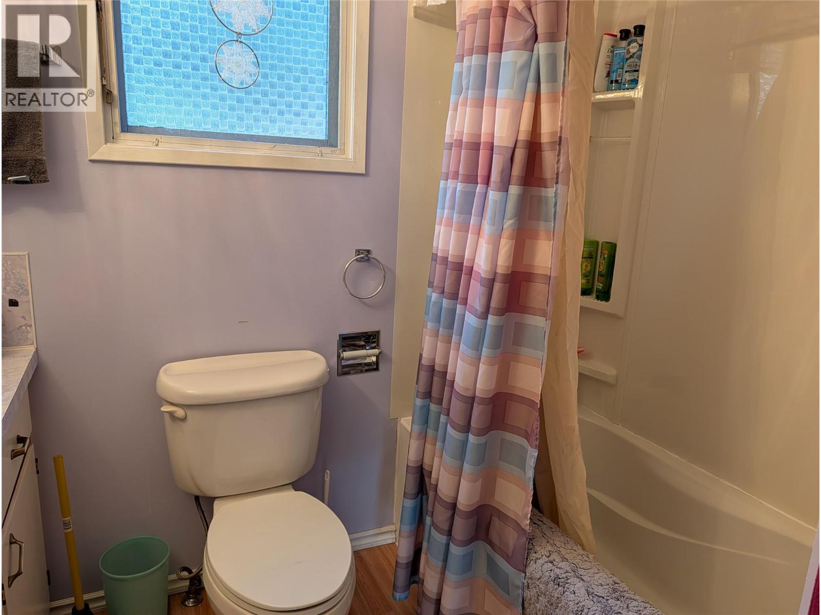 8893 Holding Road Property Photo 16