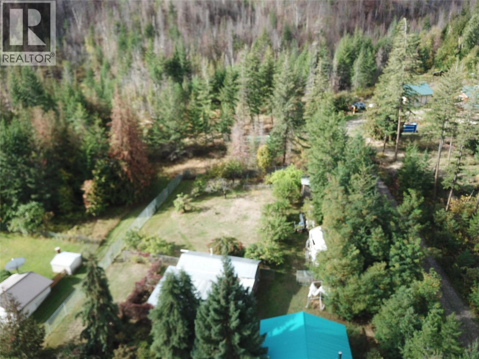 8893 Holding Road Property Photo 34