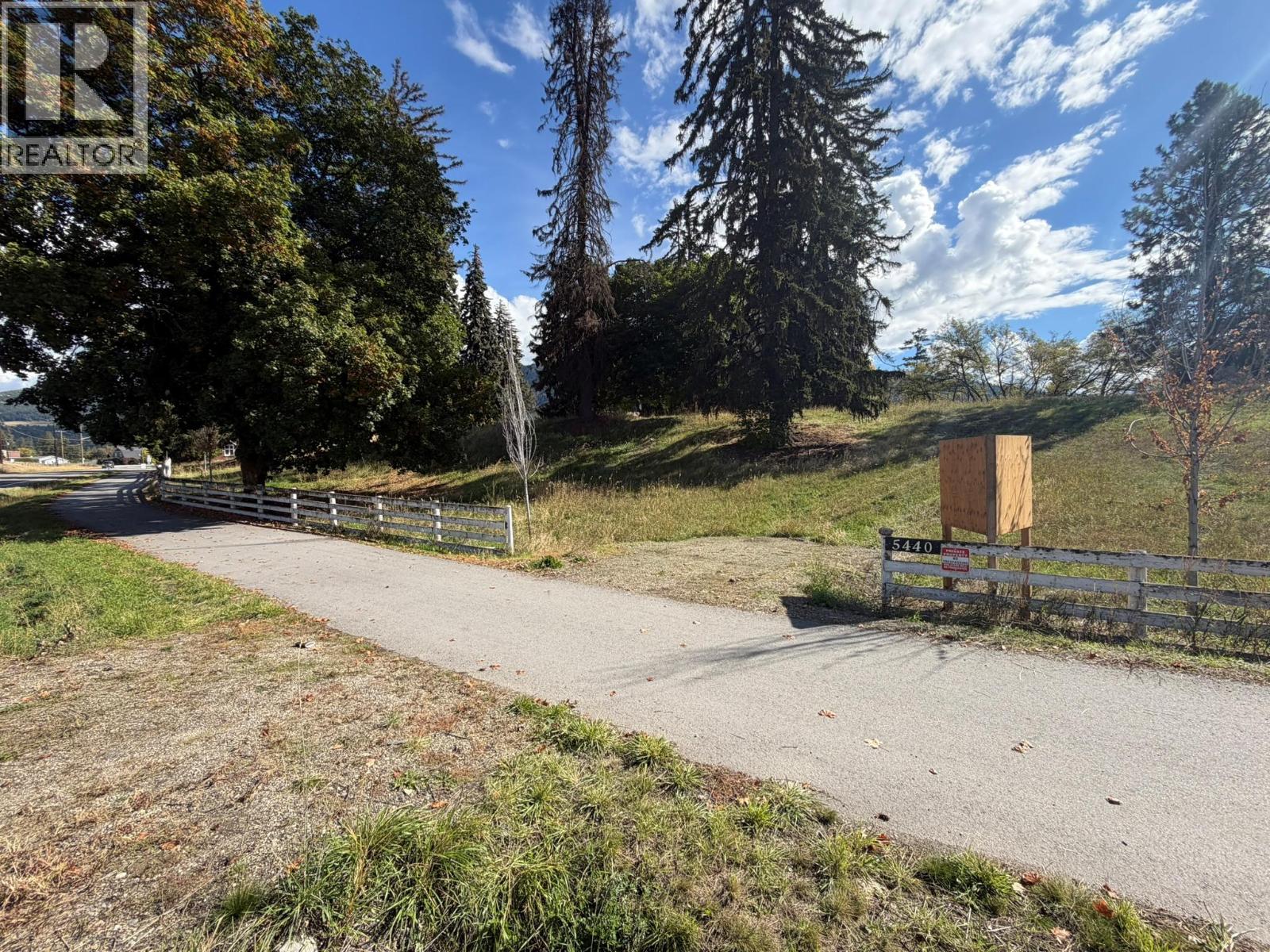 5440 Silver Star Road Property Photo 79