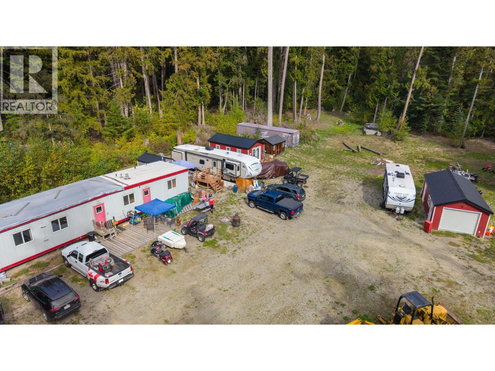 4529 Highway 3 Property Photo 3