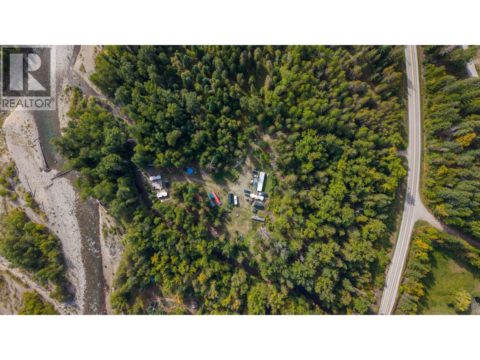 4529 Highway 3 Property Photo 6