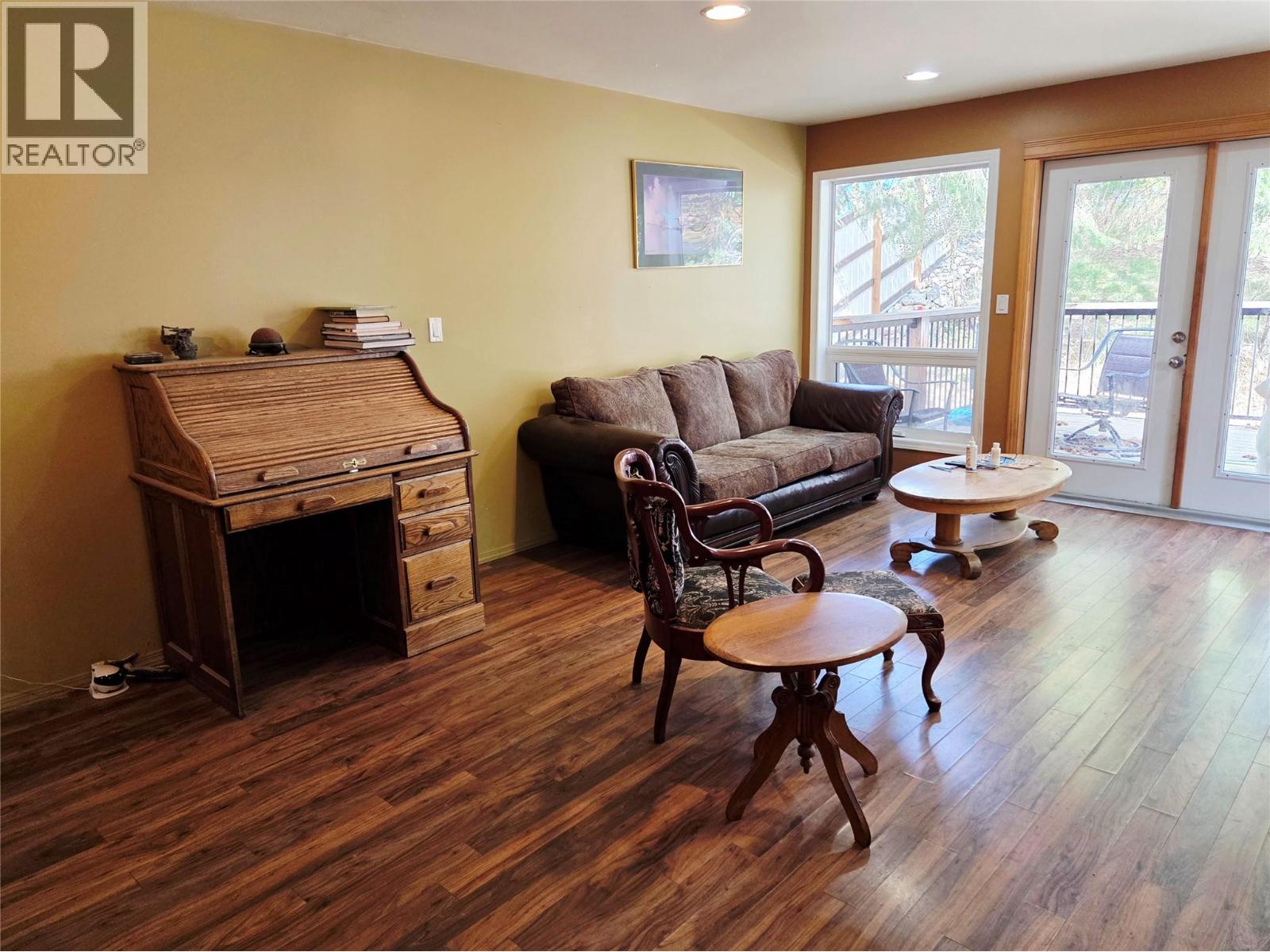 88 103 Avenue Property Photo 4