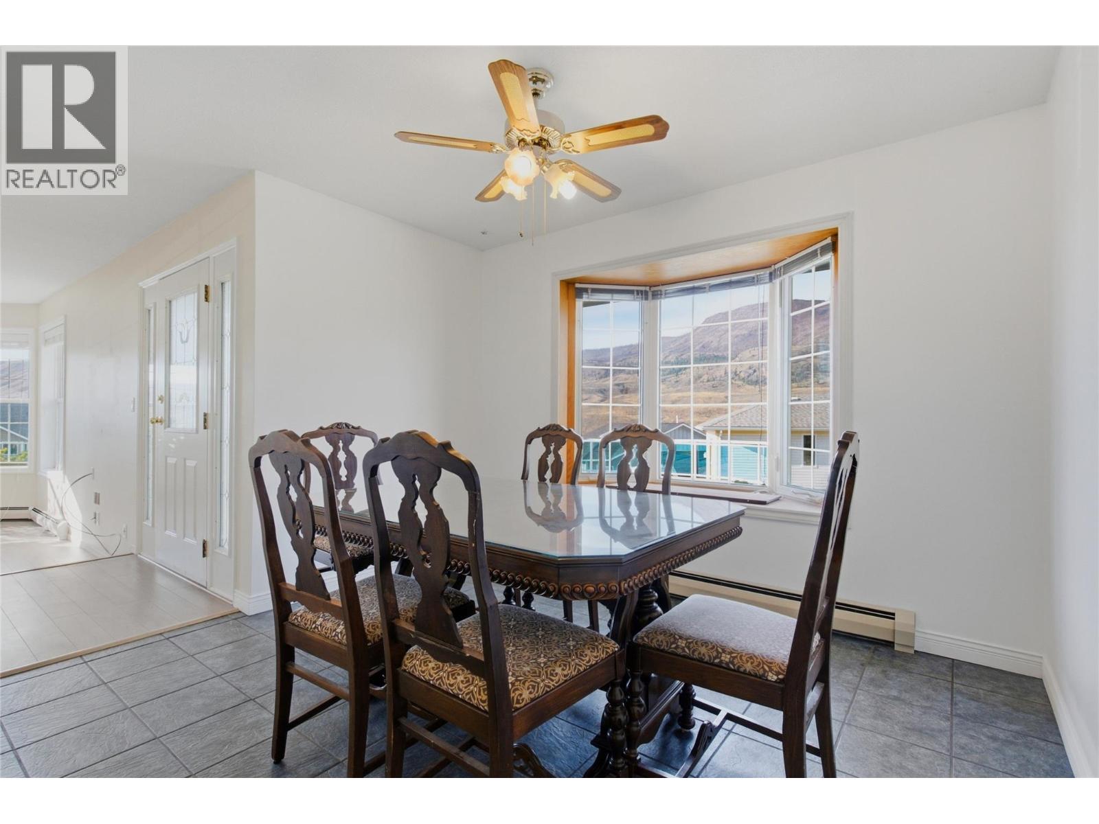 1398/1400 Semlin Drive Property Photo 28