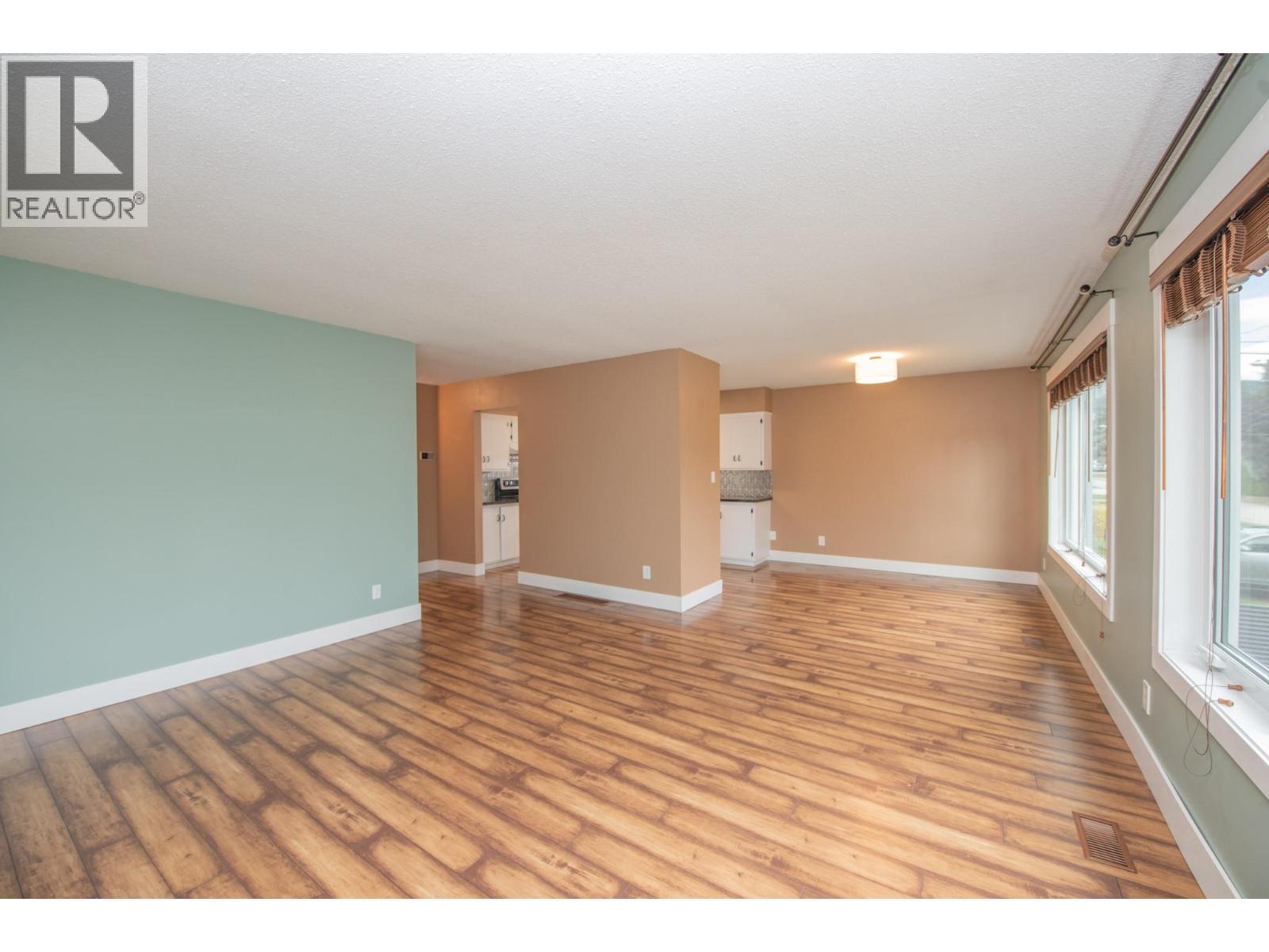 2855 Burns Avenue Property Photo 17