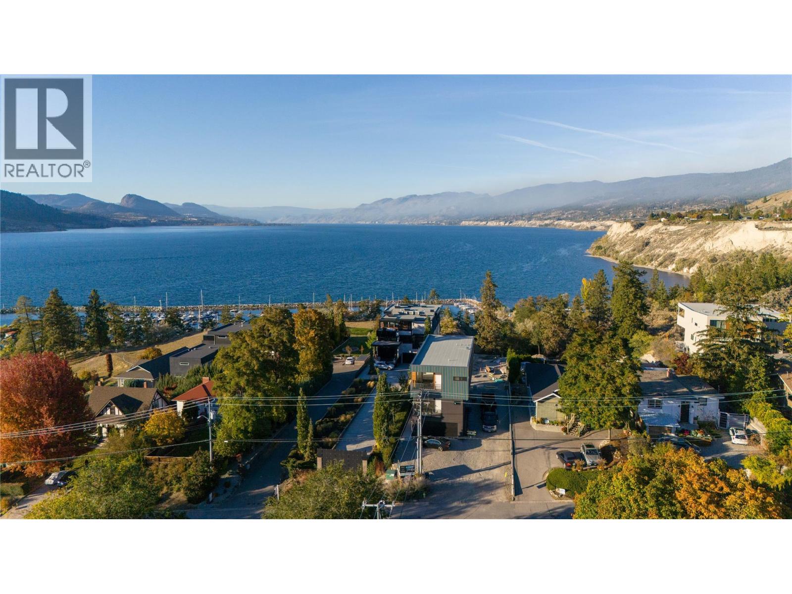 591 Vancouver Avenue Property Photo 1