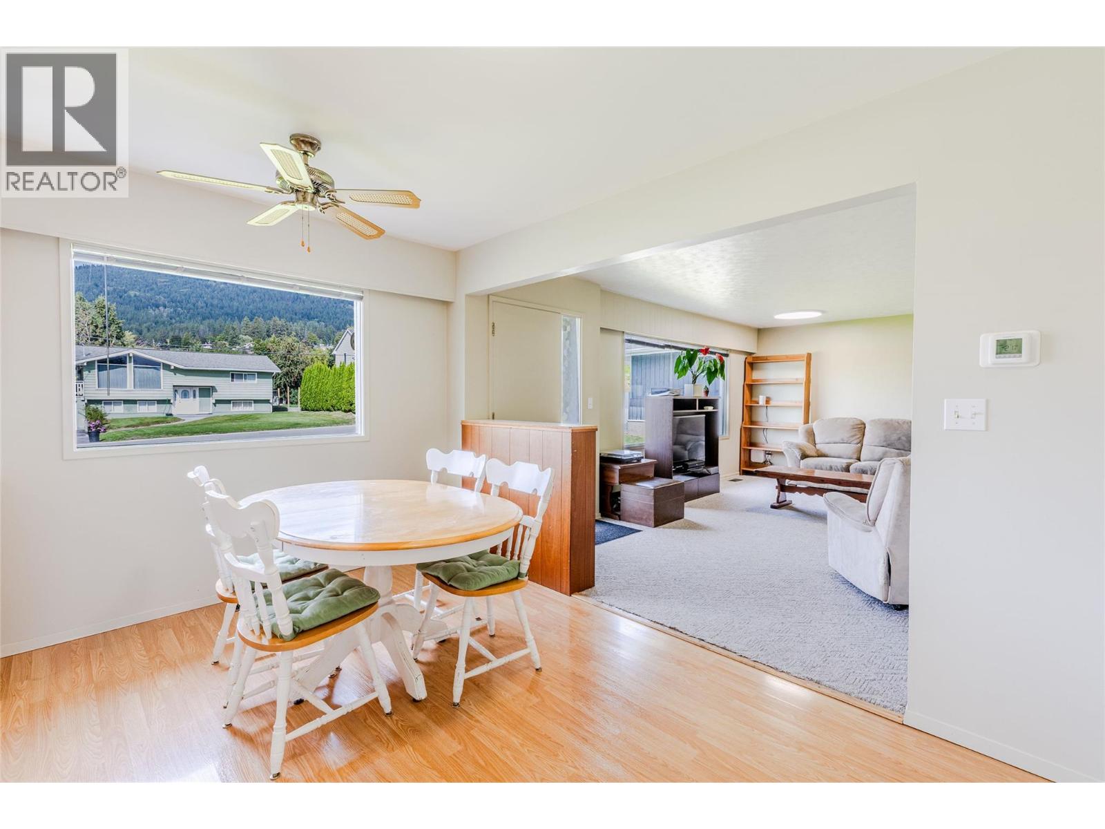 2109 Cedar Street Property Photo 6