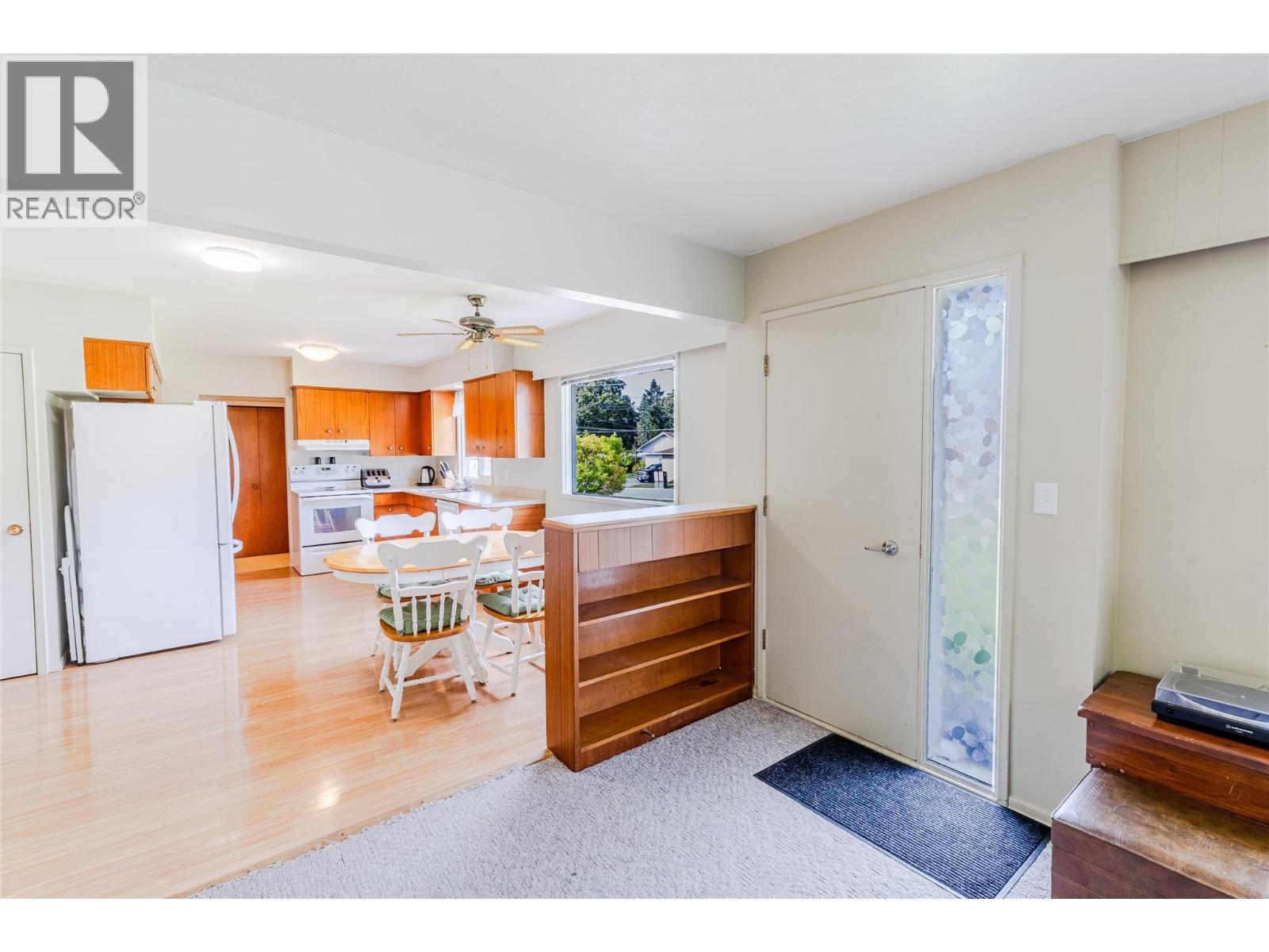 2109 Cedar Street Property Photo 7