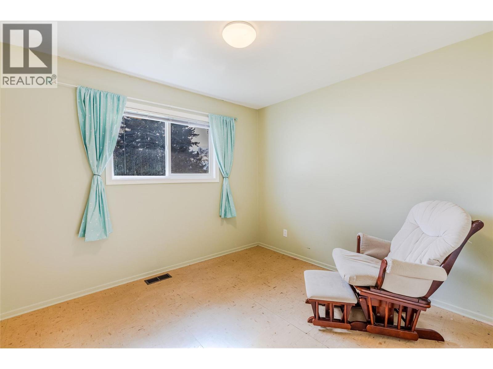 2109 Cedar Street Property Photo 11