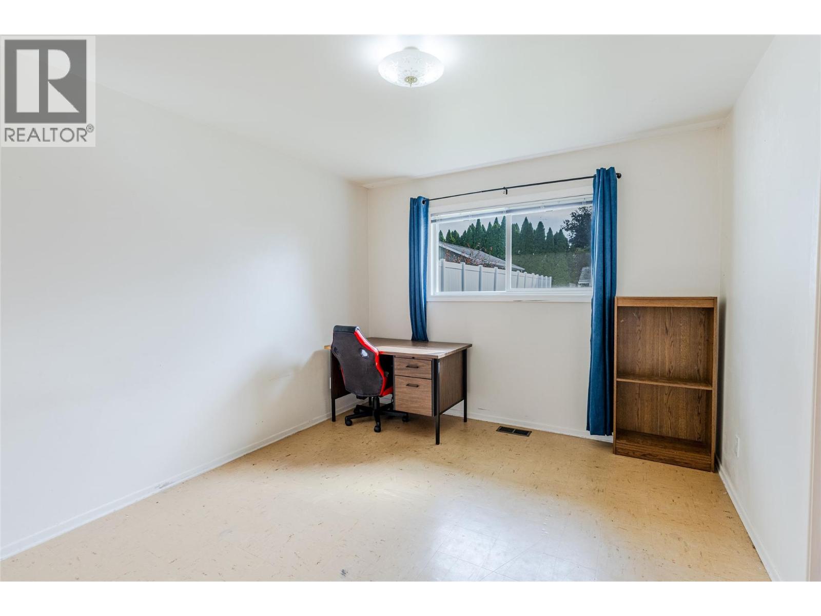 2109 Cedar Street Property Photo 12