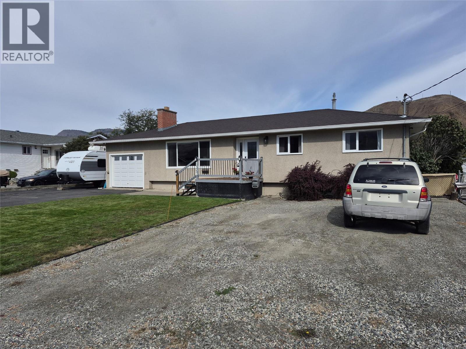 2236 Greenfield Avenue Property Photo 1