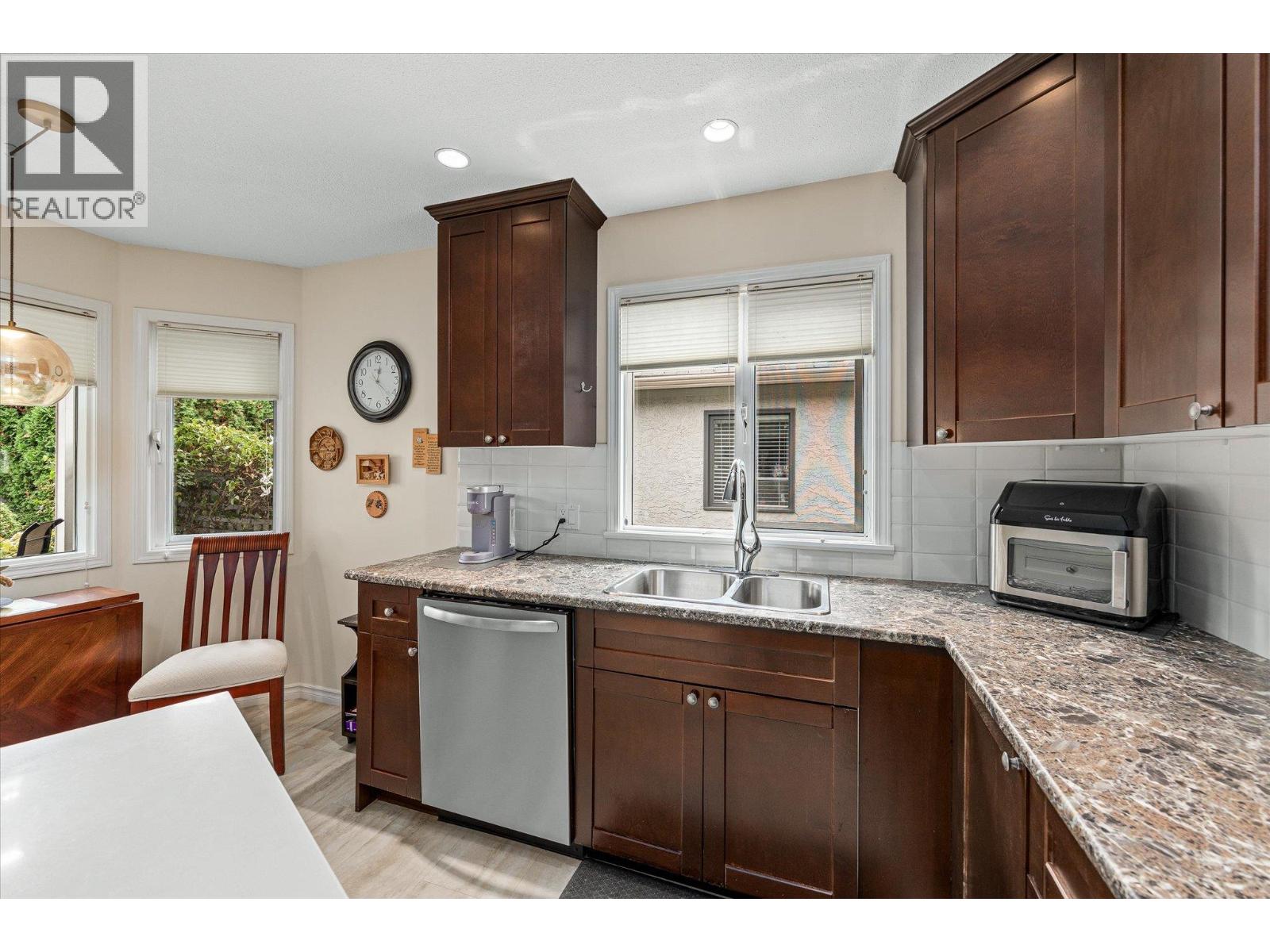 615 Glenmeadows Road Unit# 3 Property Photo 14