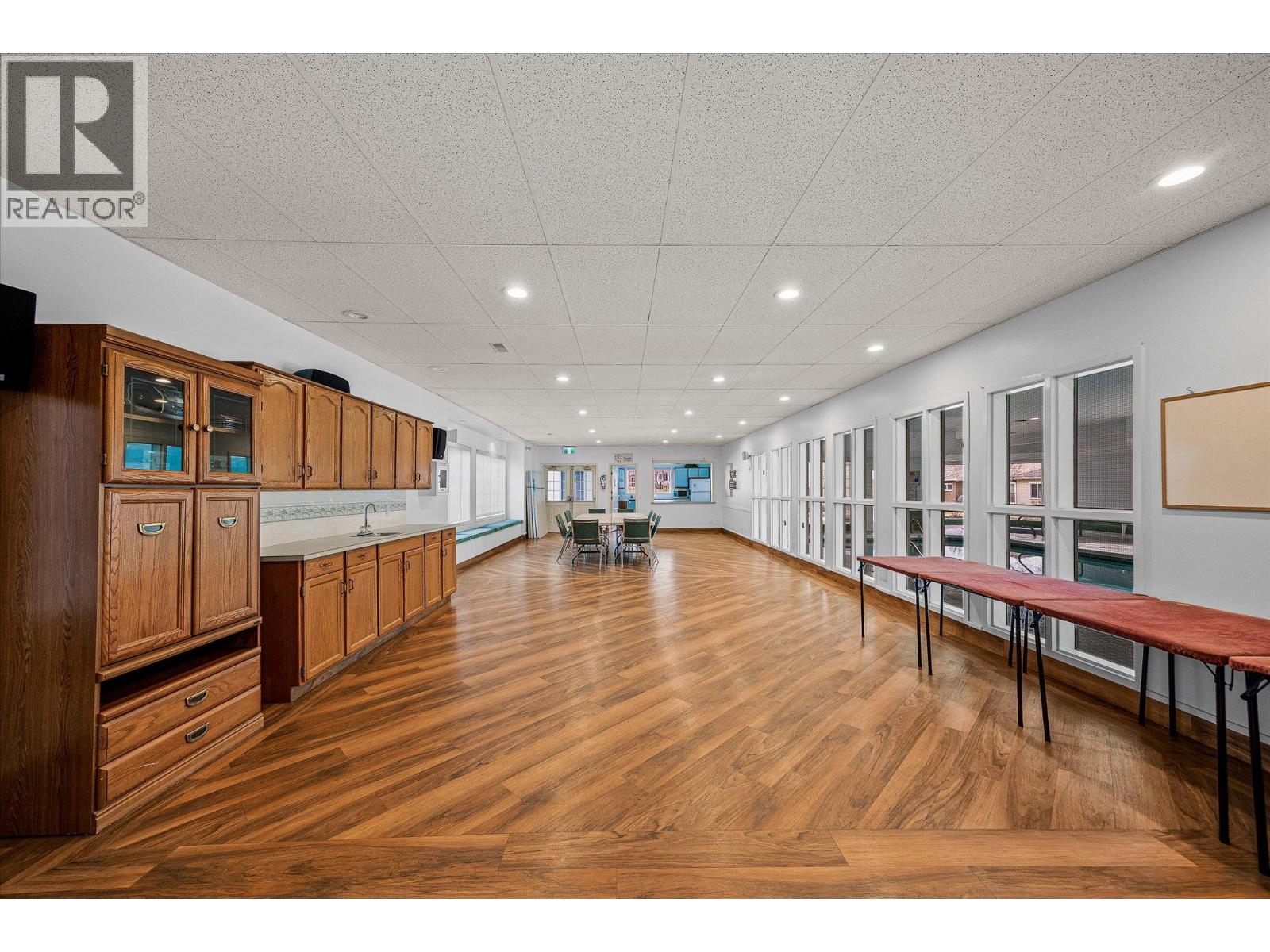 615 Glenmeadows Road Unit# 3 Property Photo 38