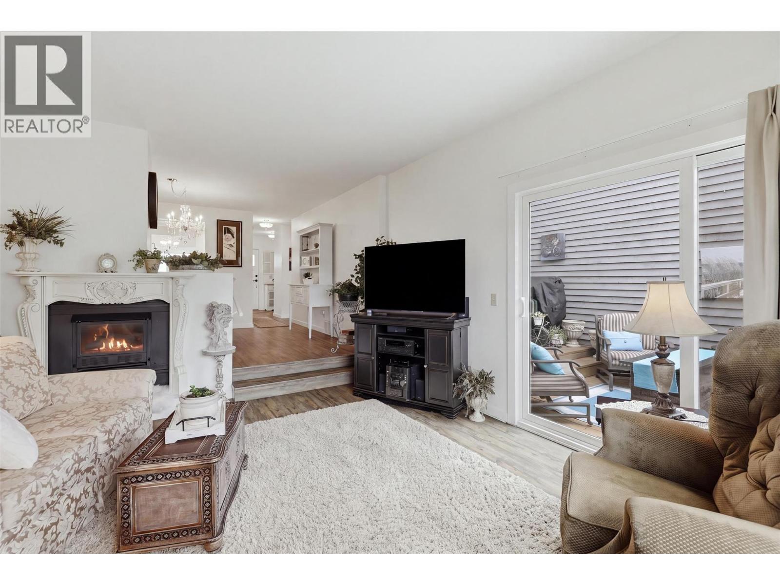 1795 Summit Drive Unit# 11 Property Photo 1