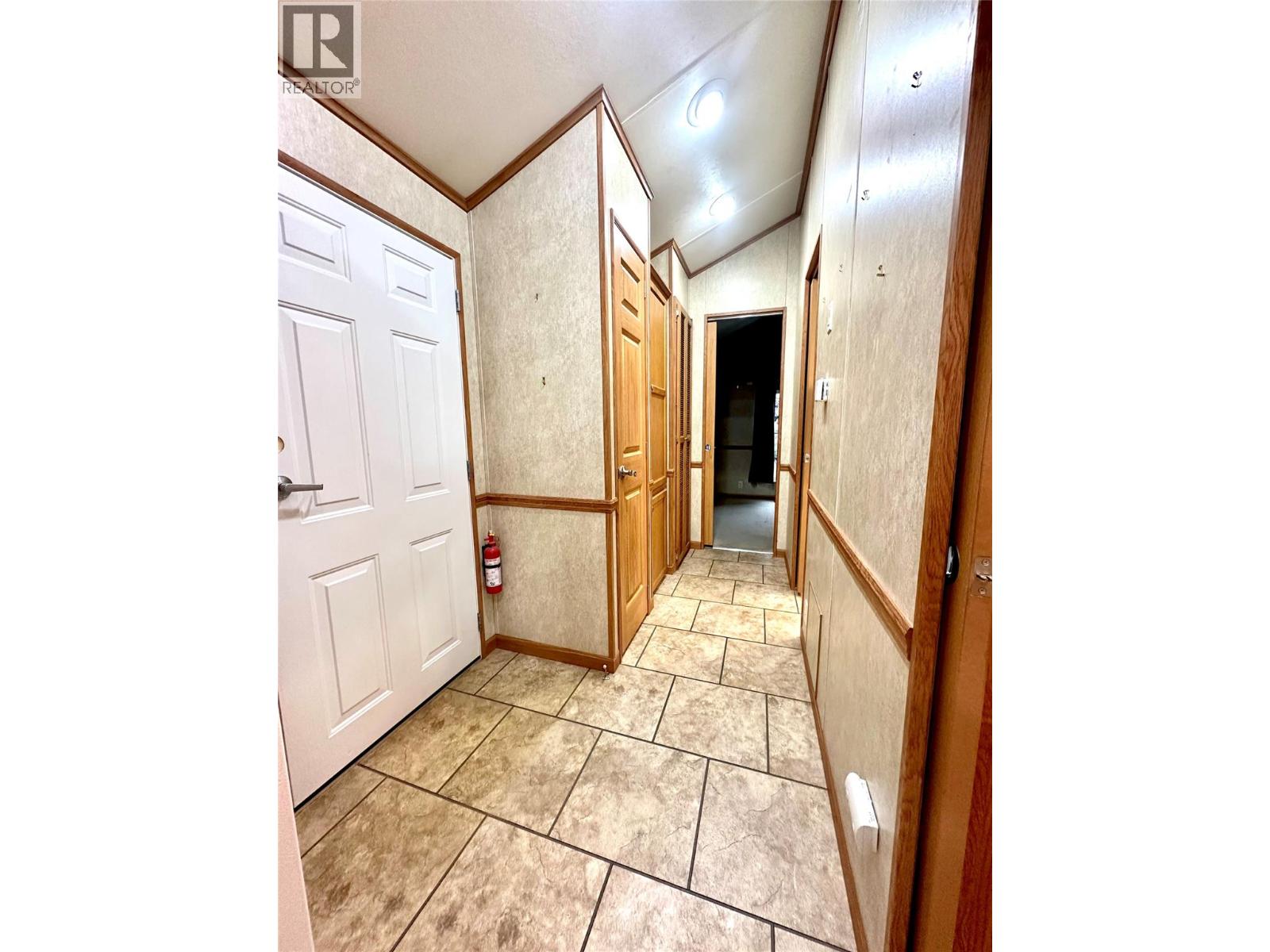 4354 Highway 3 Unit# 80 Property Photo 16