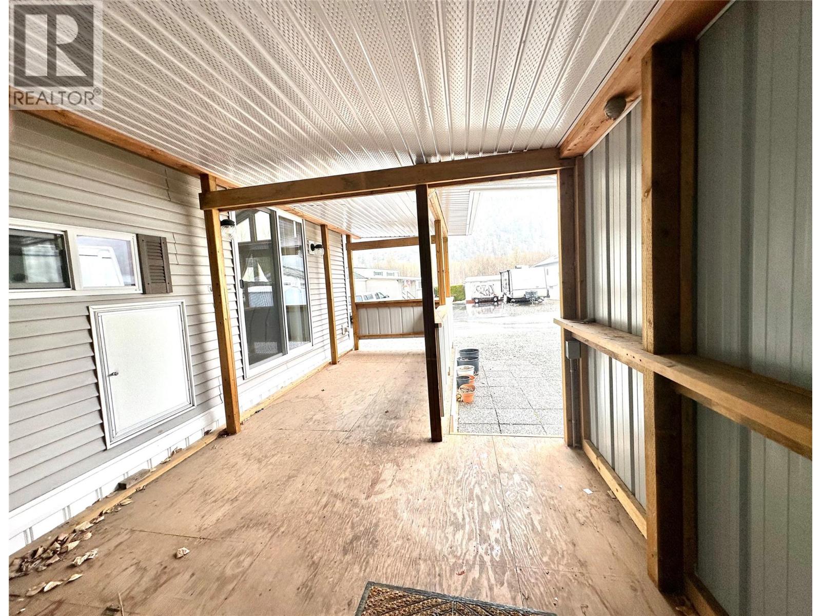 4354 Highway 3 Unit# 80 Property Photo 22