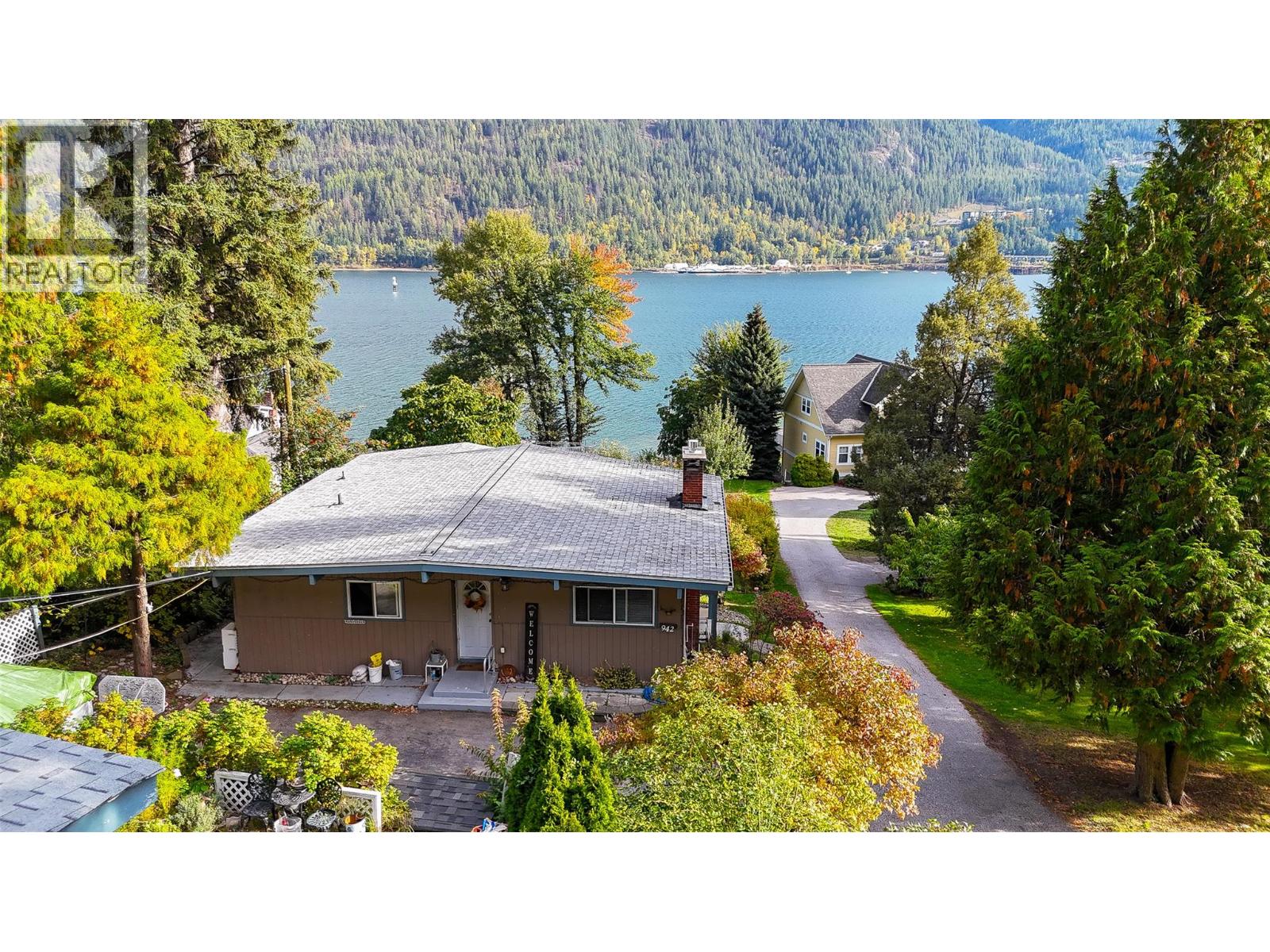 942 3a Highway Property Photo 1