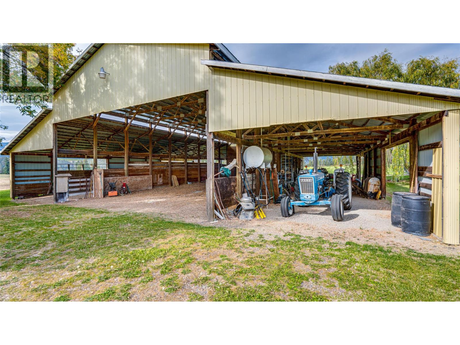 683 Clinton Road Property Photo 10