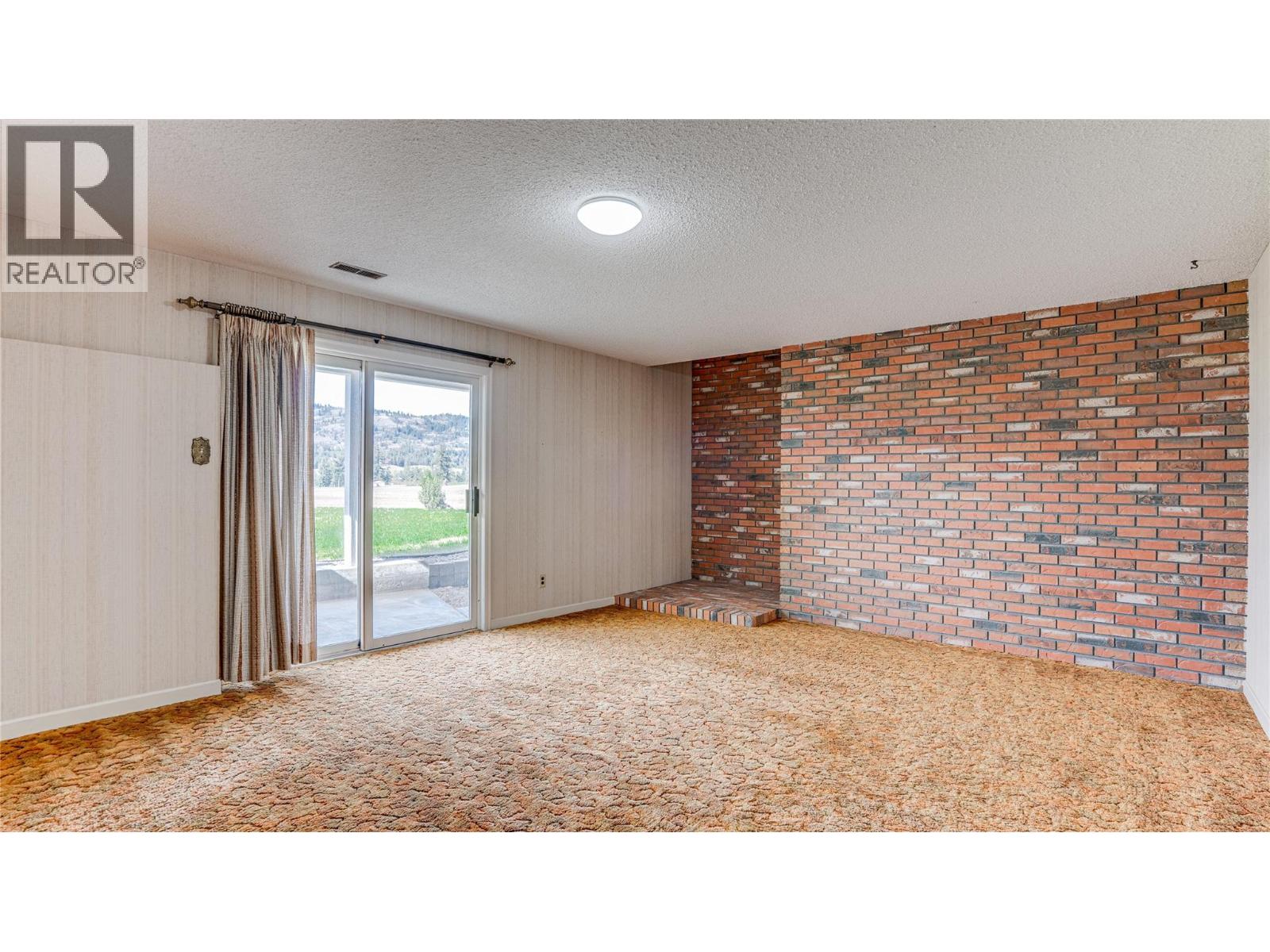 683 Clinton Road Property Photo 49