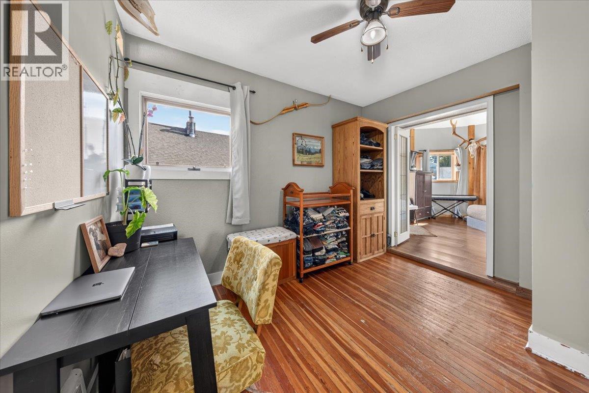 4895 Selkirk Avenue Property Photo 44