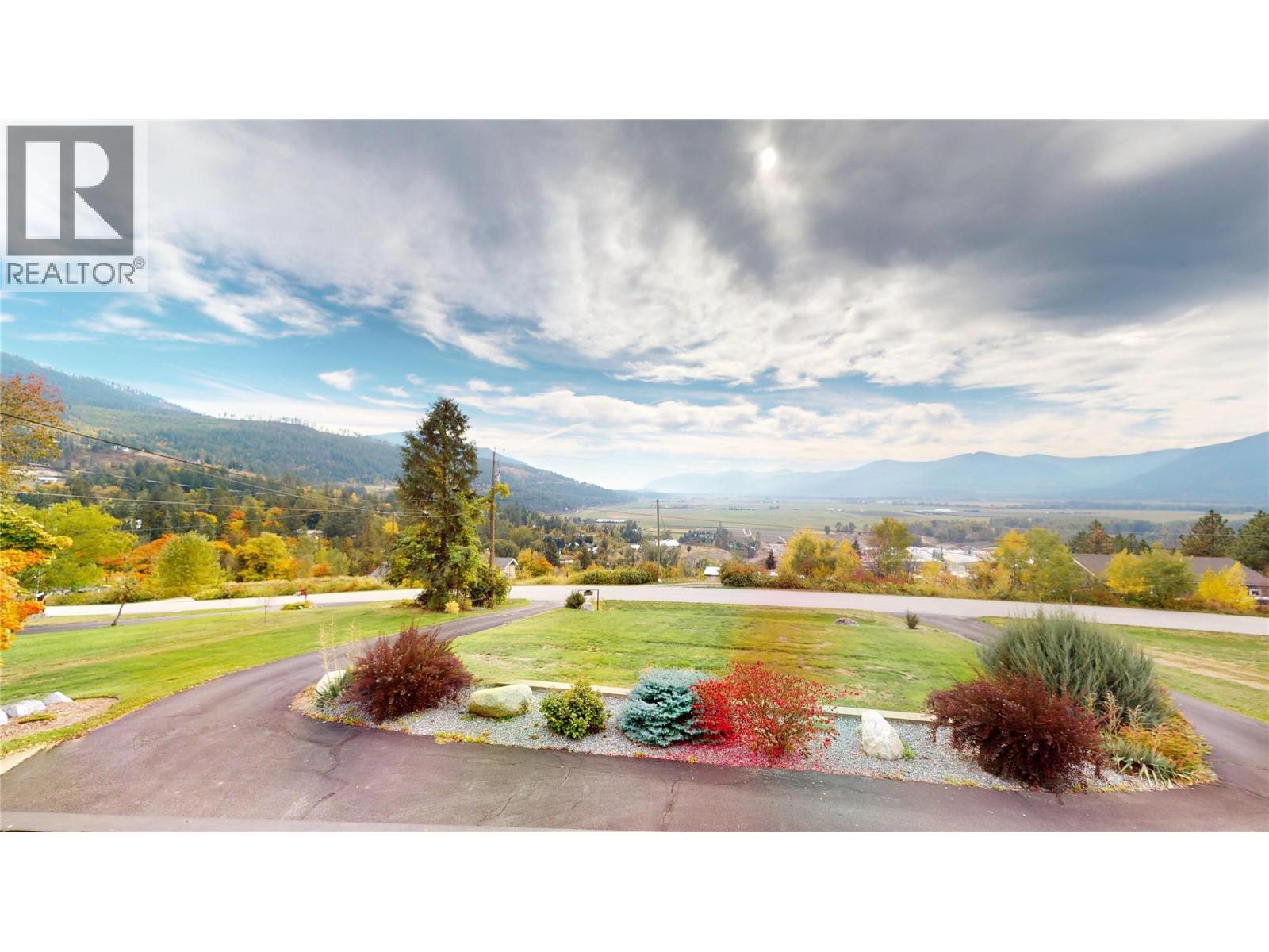 1030 Monrose Road Property Photo 68