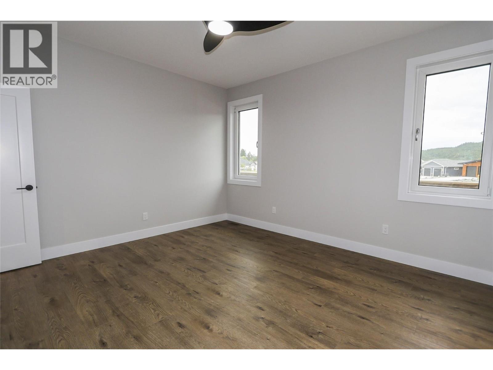 726 St Mary River Drive Property Photo 14